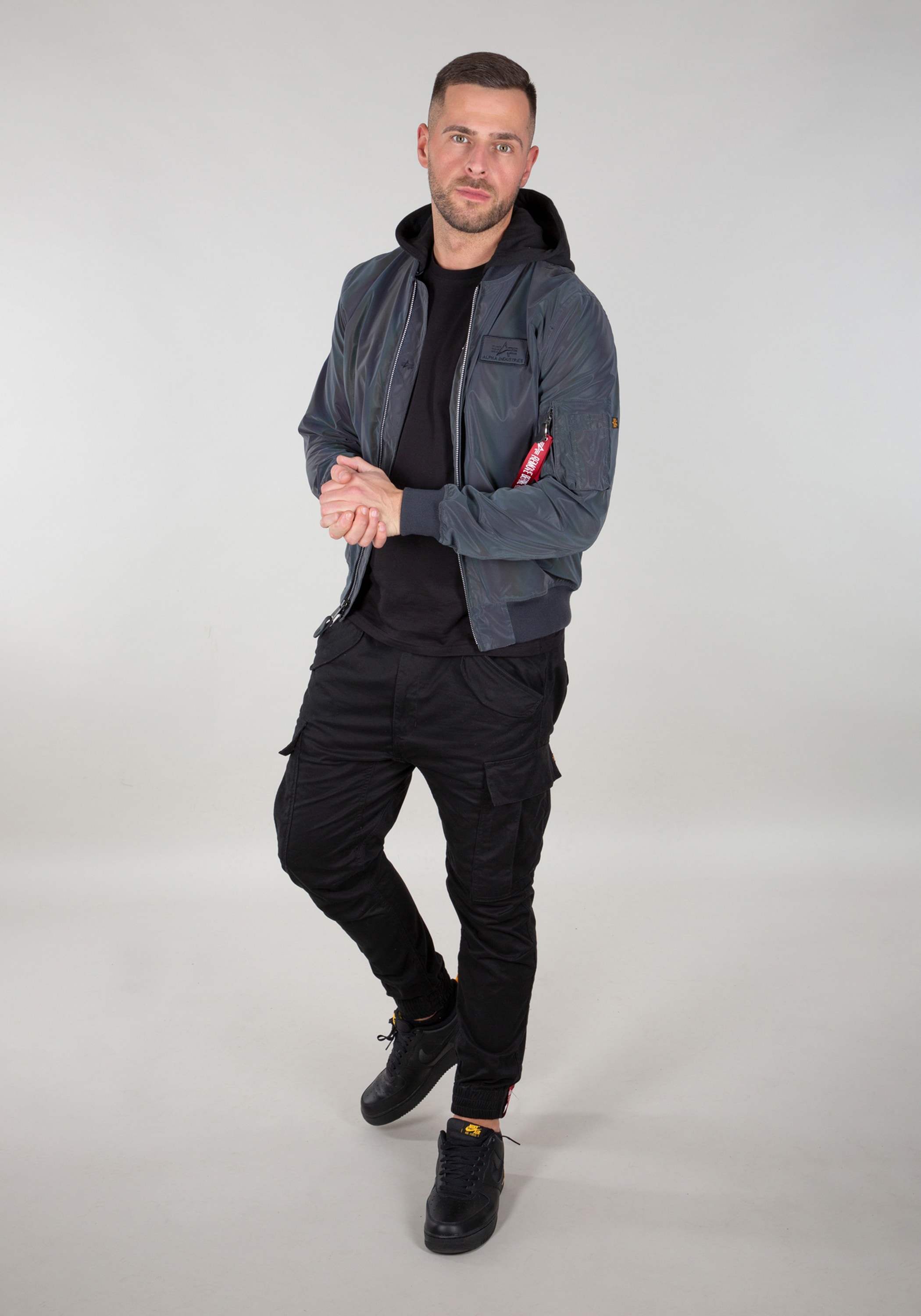 Alpha Industries Bomberjacke »Alpha Industries Men - Bomber Jackets MA-1 LW HD Rainbow Refl.«
