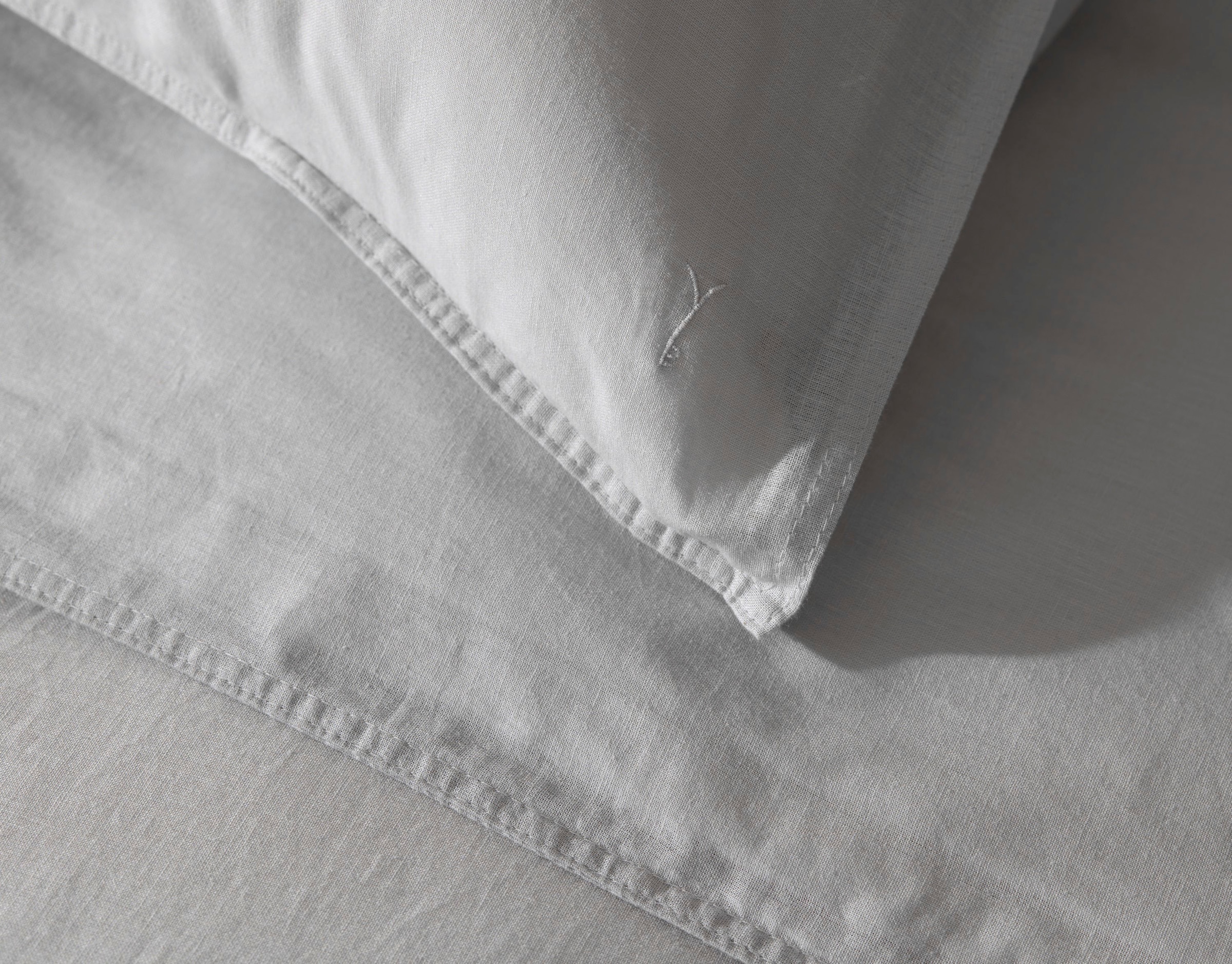 YELLOW Bettwäsche »Suite-Saint-Tropez« 2 Stk. tlg. Bettwäsche aus 55% Leinen und 45% Baumwolle, hochwertiges Perkal