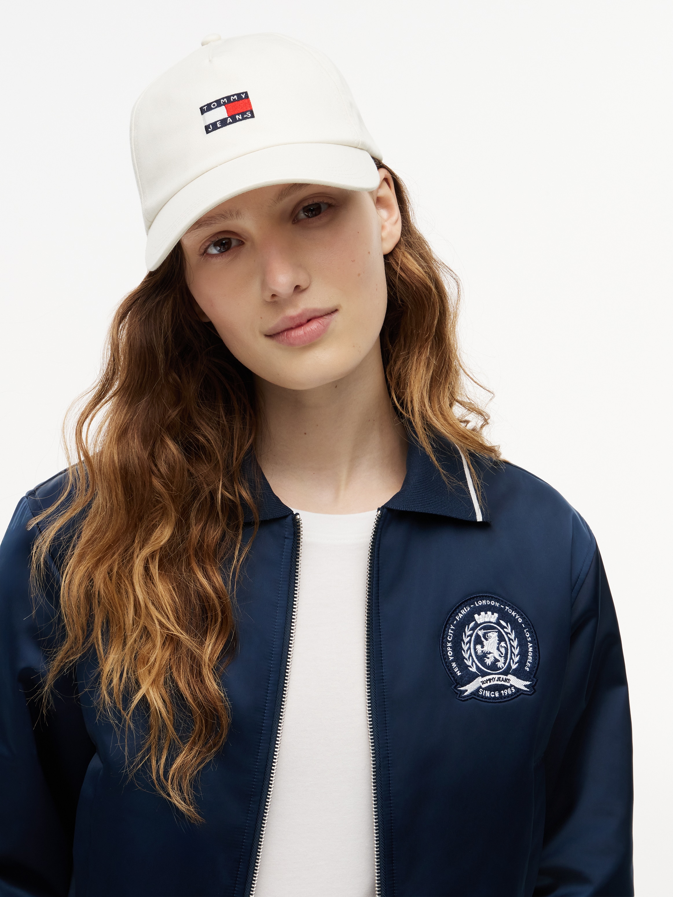 Tommy Jeans Baseball Cap »TJW HERITAGE CORE 5 PANEL CAP« Logoprägung, Klemmverschluss UNISEX