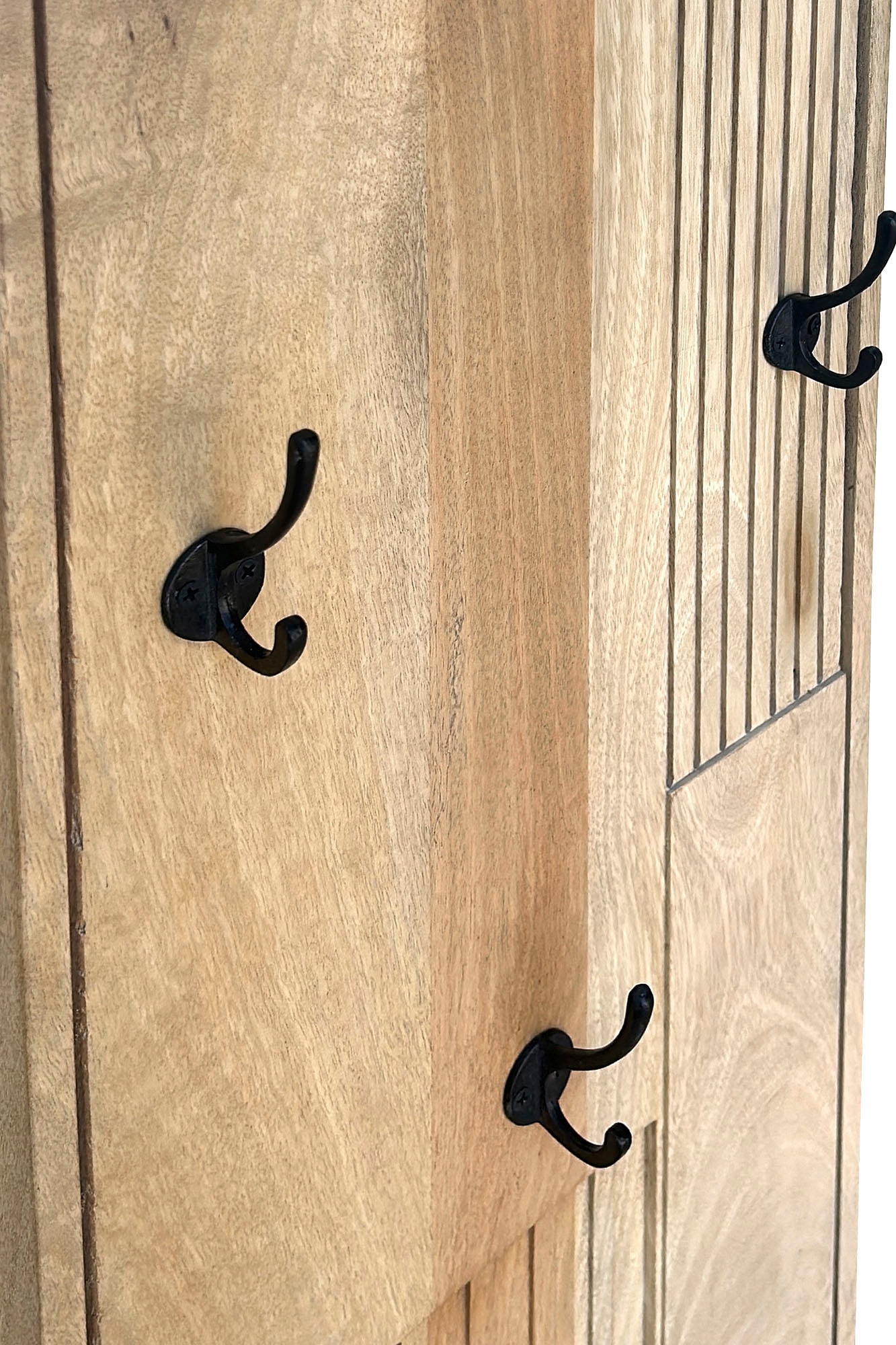 SIT Garderobenpaneel »Garderobe – Massives Mangoholz mit dekorativem Lamellen‑Design« Massives Mangoholz‑Garderobenpaneel mit dekorativem Lamellen‑Design