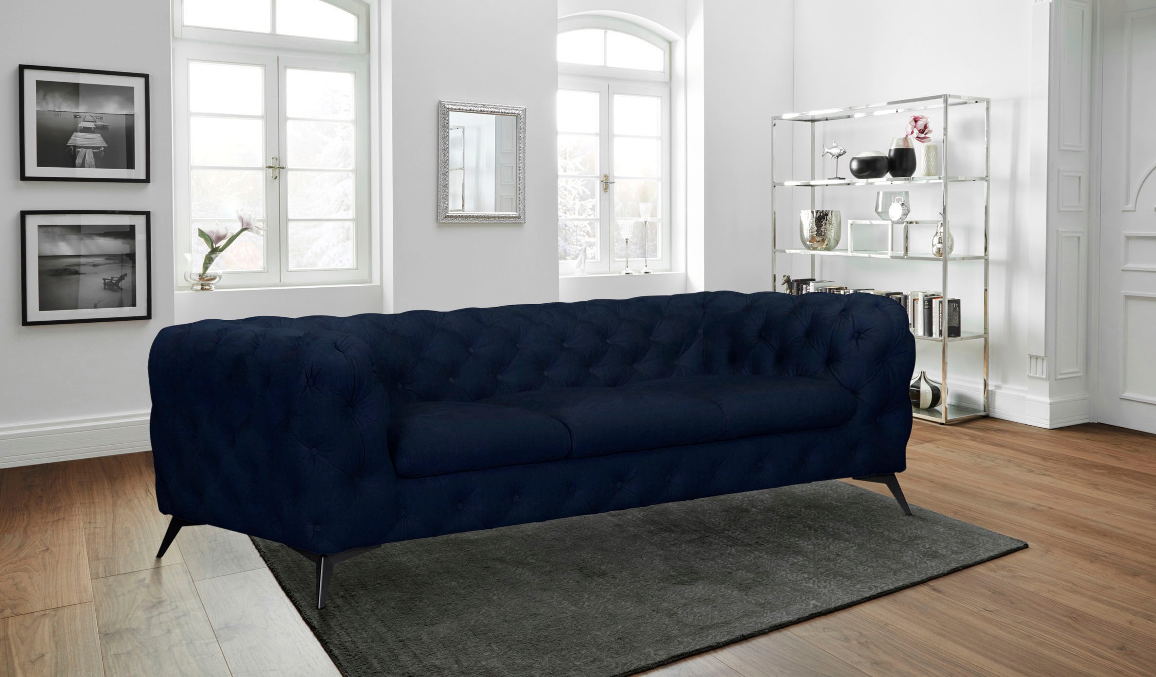 Leonique Chesterfield-Sofa »Glynis«, aufwändige Knopfheftung, moderne Chesterfield Optik, Fußfarbe wählbar