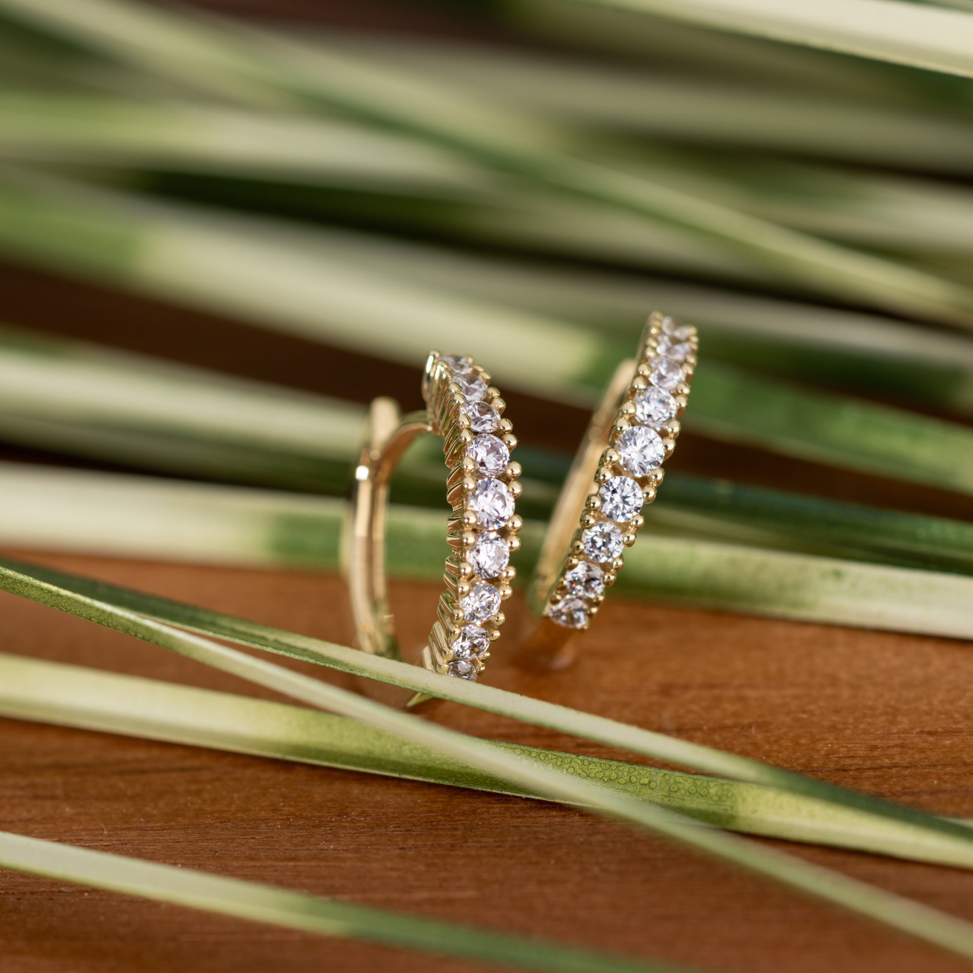 Orolino Paar Creolen »Gold 333 mit 18 weißen Zirkonia-Steinen«