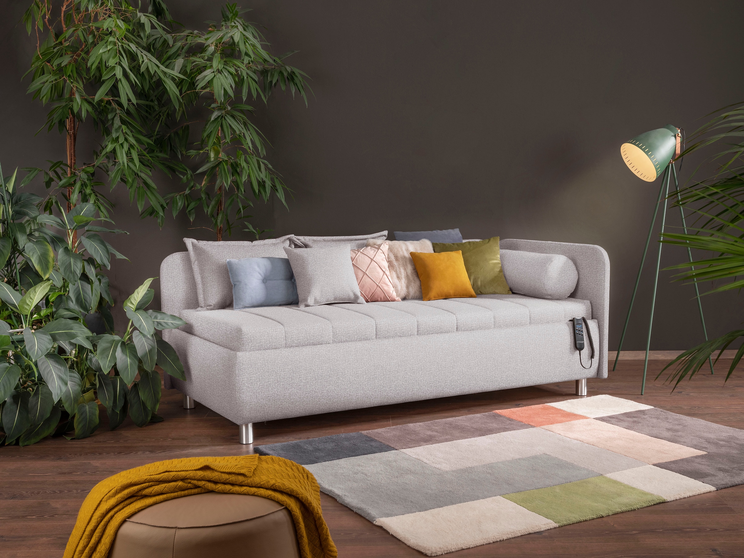 alina Schlafsofa »Kiana«, Liegefläche 90/200 cm oder 100/200 cm, Bettkasten, Zierkissen-Set