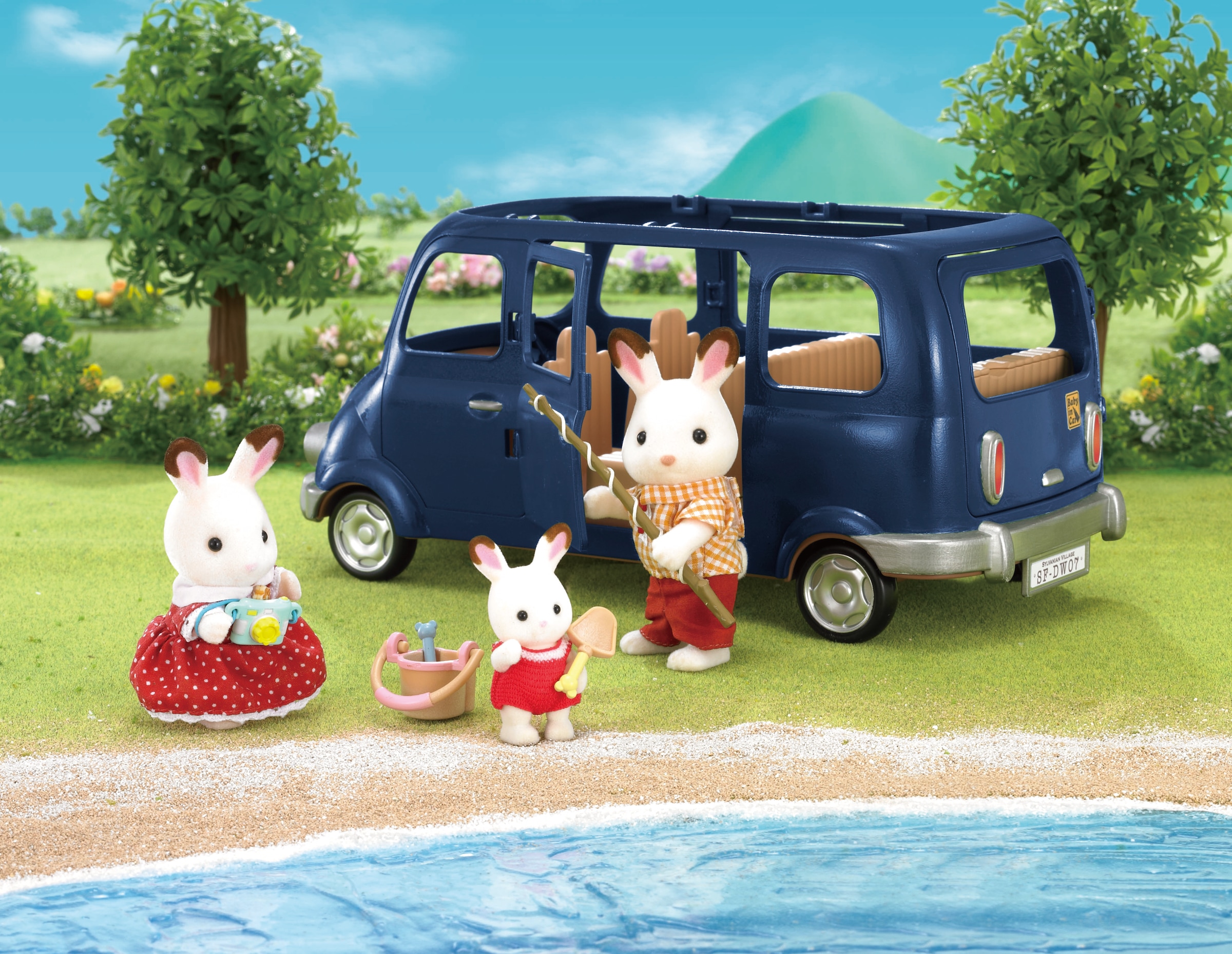 Sylvanian Families Spielzeug-Auto »Familien-Siebensitzer (6934)«