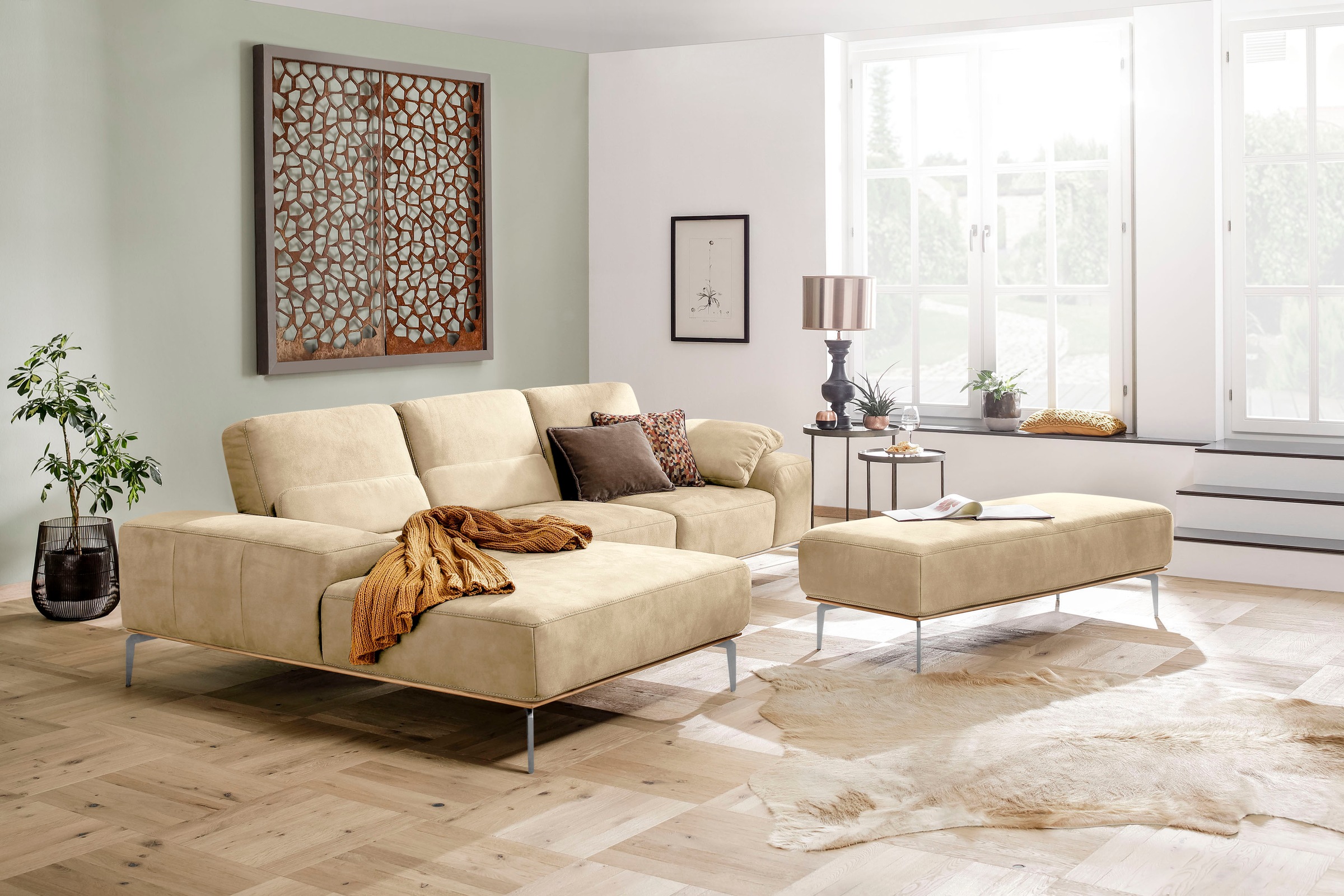 W.SCHILLIG Polsterhocker »run«, mit elegantem Holzsockel, Füße in Chrom glänzend, Breite 150 cm
