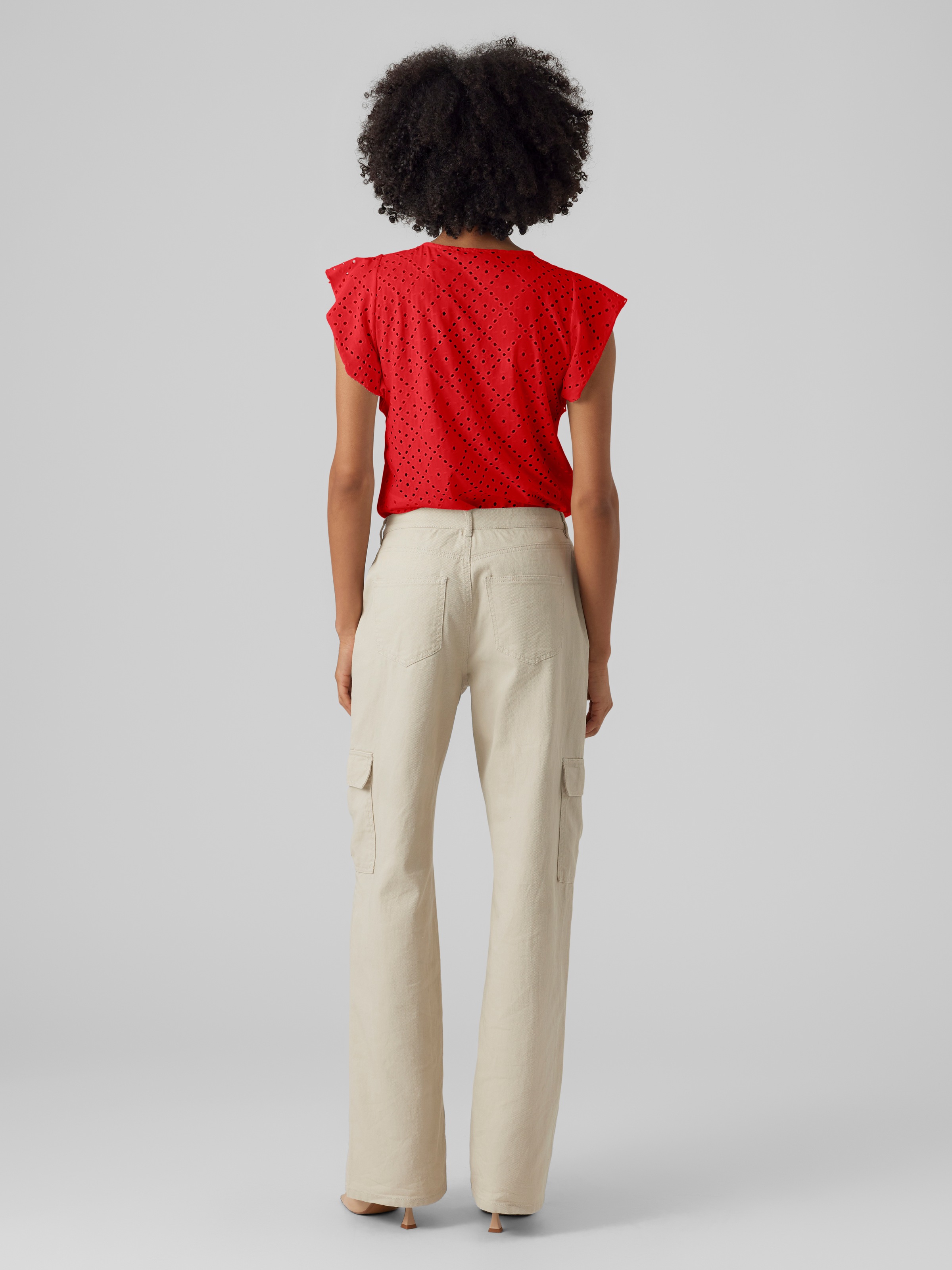 Vero Moda Rundhalsshirt »VMTASSA SL FRILL TOP NOOS« Materialmix, loose fit