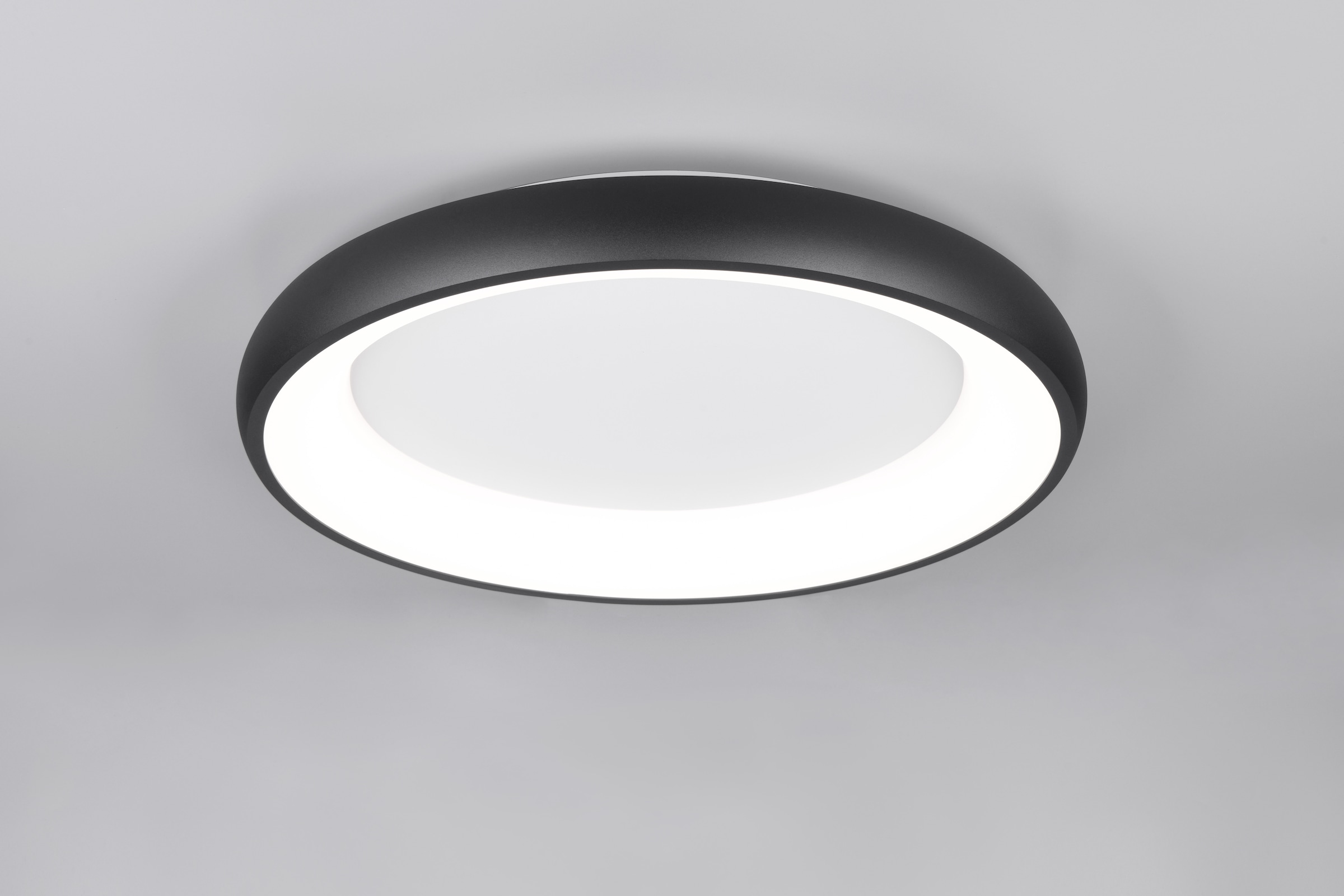 TRIO Leuchten LED Deckenleuchte »CARDONA, runde LED Deckenlampe Büro, Ø 62cm, 4400 Lumen 38W, dimmbar«, 1 flammig, Leuchtmittel LED-Board | LED fest integriert, CCT - Lichtfarbe einstellbar 2300/3000/4000K, auch Wandmontage möglich