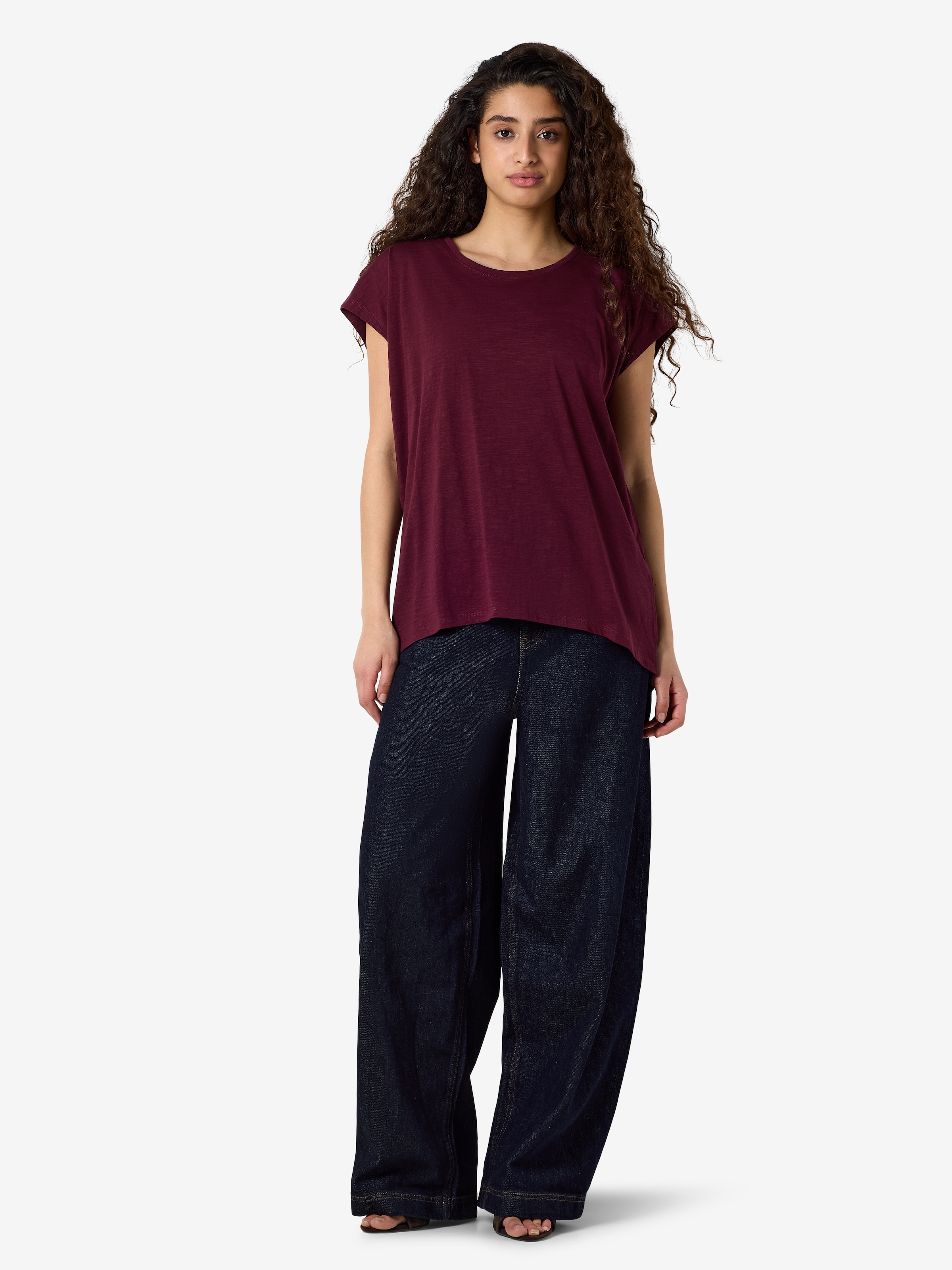 Noisy may Kurzarmshirt »NMMATHILDE S/S LOOSE LONG TOP NOOS« Baumwollmischung, relaxed fit