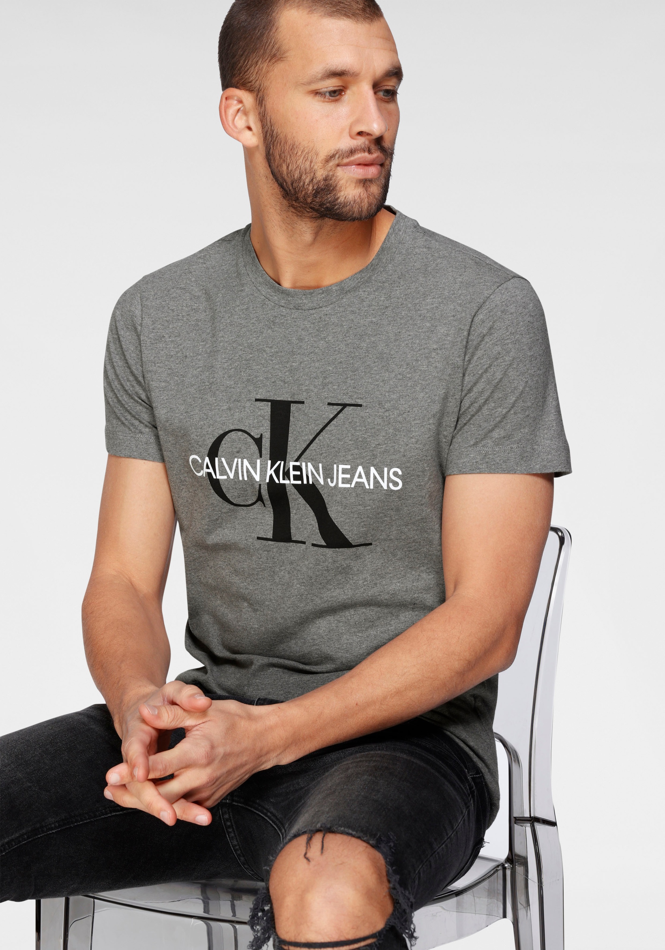 Calvin Klein Jeans T-Shirt »ICONIC MONOGRAM SLIM TEE«, mit großem CK-Print