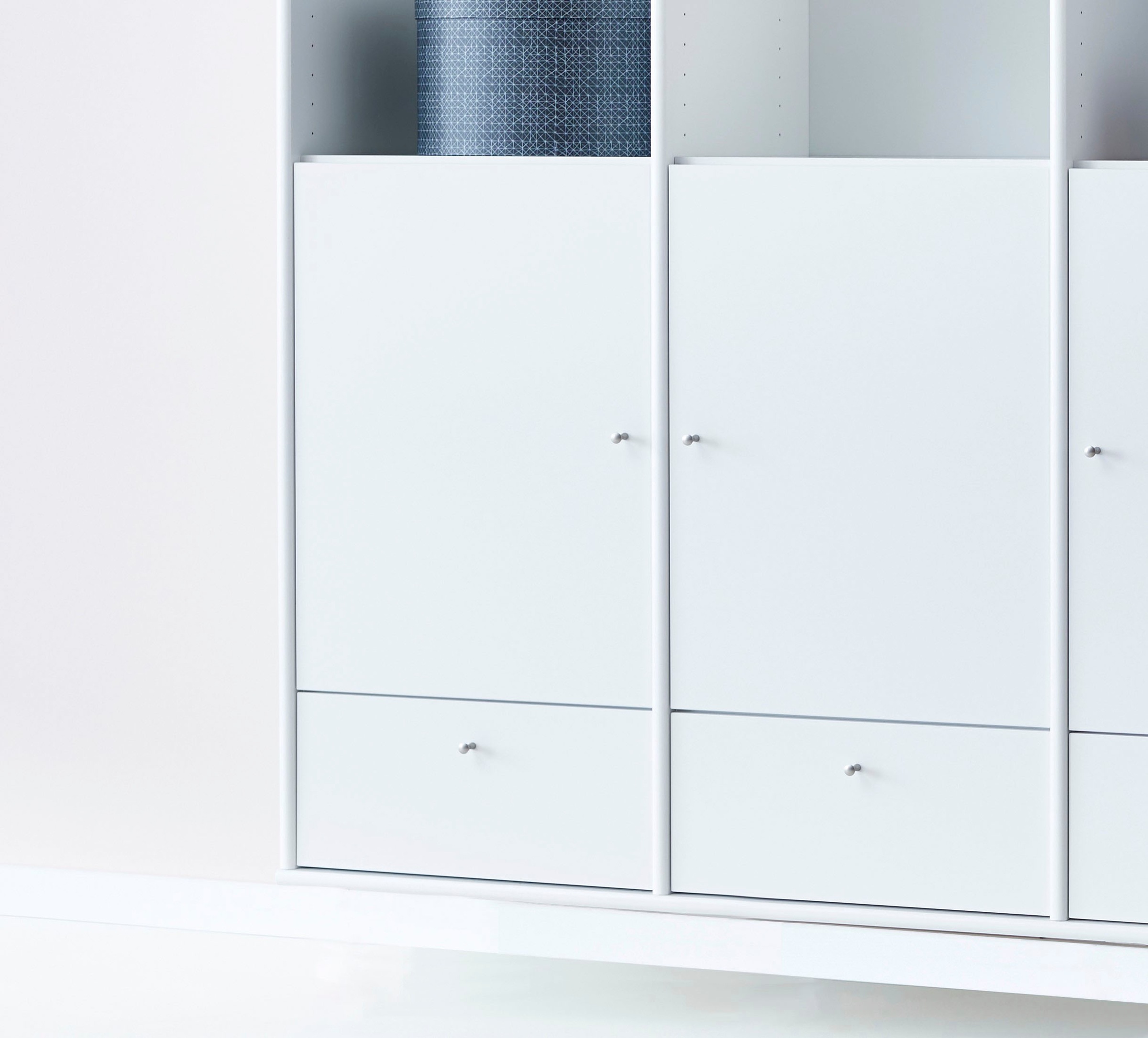 Hammel Furniture Highboard »Mistral Hochkommode, Hochschrank«, mit Türen und Schubladen, Breite: 133cm, anpassungsbar Designmöbel