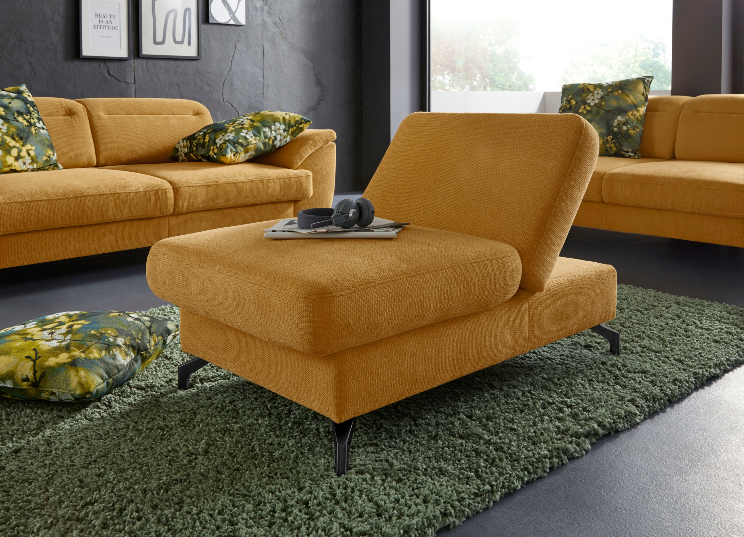 sit&more Hocker »Percy«, Fußhöhe 12 cm, mit Klappfunktion, wahlweise in 2 Fußfarben
