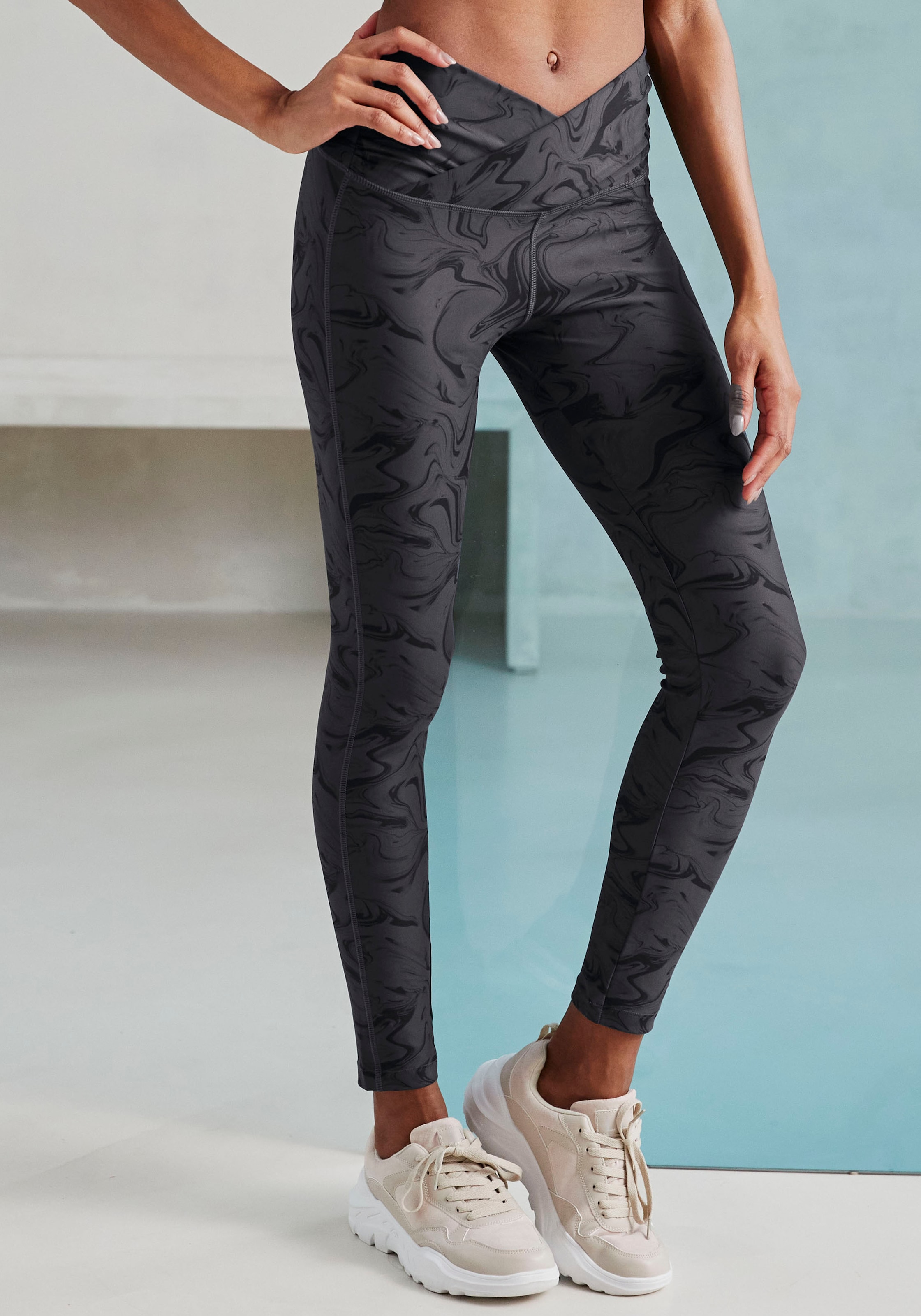 LASCANA ACTIVE Funktionsleggings, Sportleggings im Allover-Druck