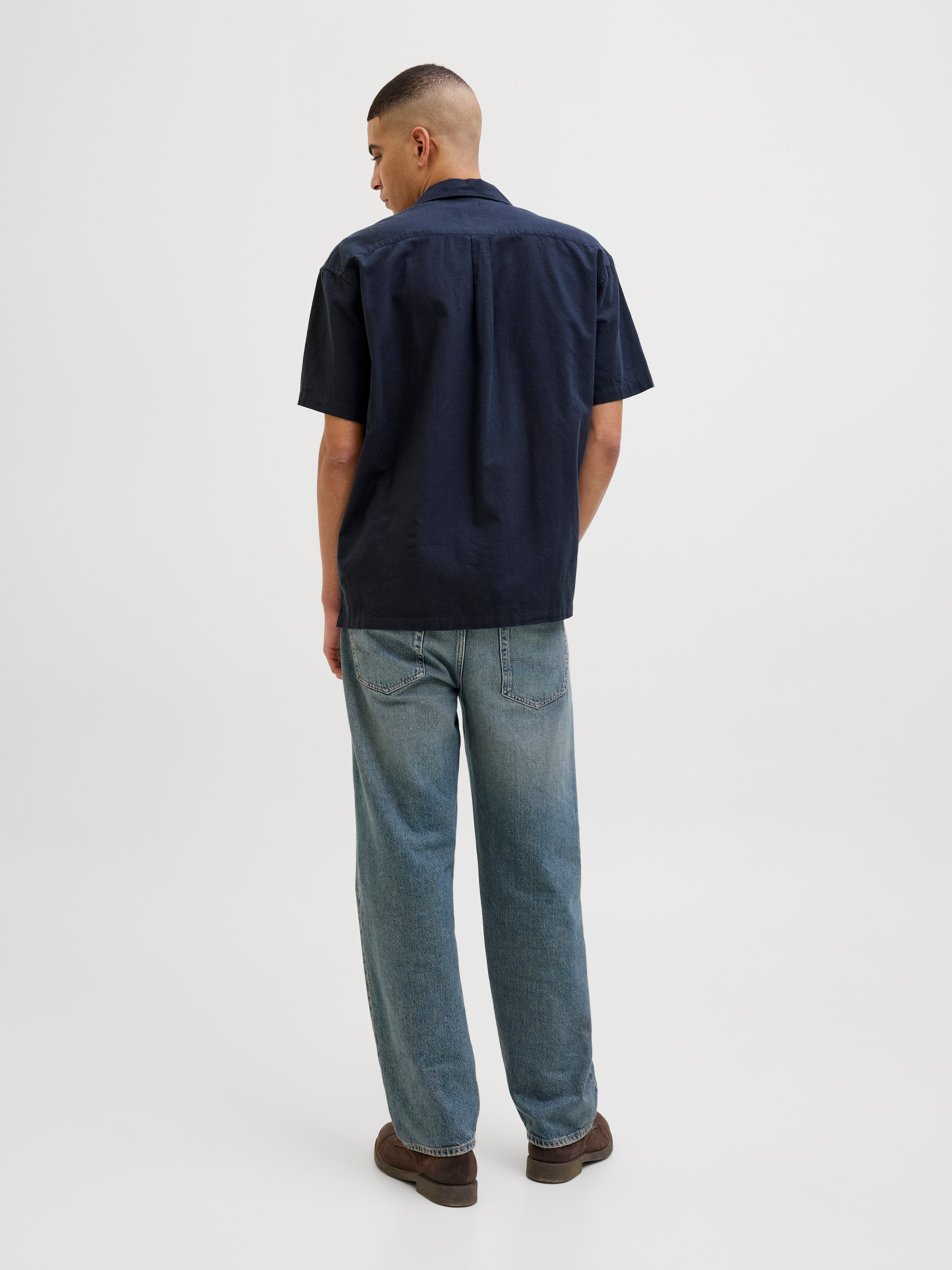 Jack & Jones Kurzarmhemd »JJESUMMER RESORT SHIRT SS SN«, mit Resort Kragen
