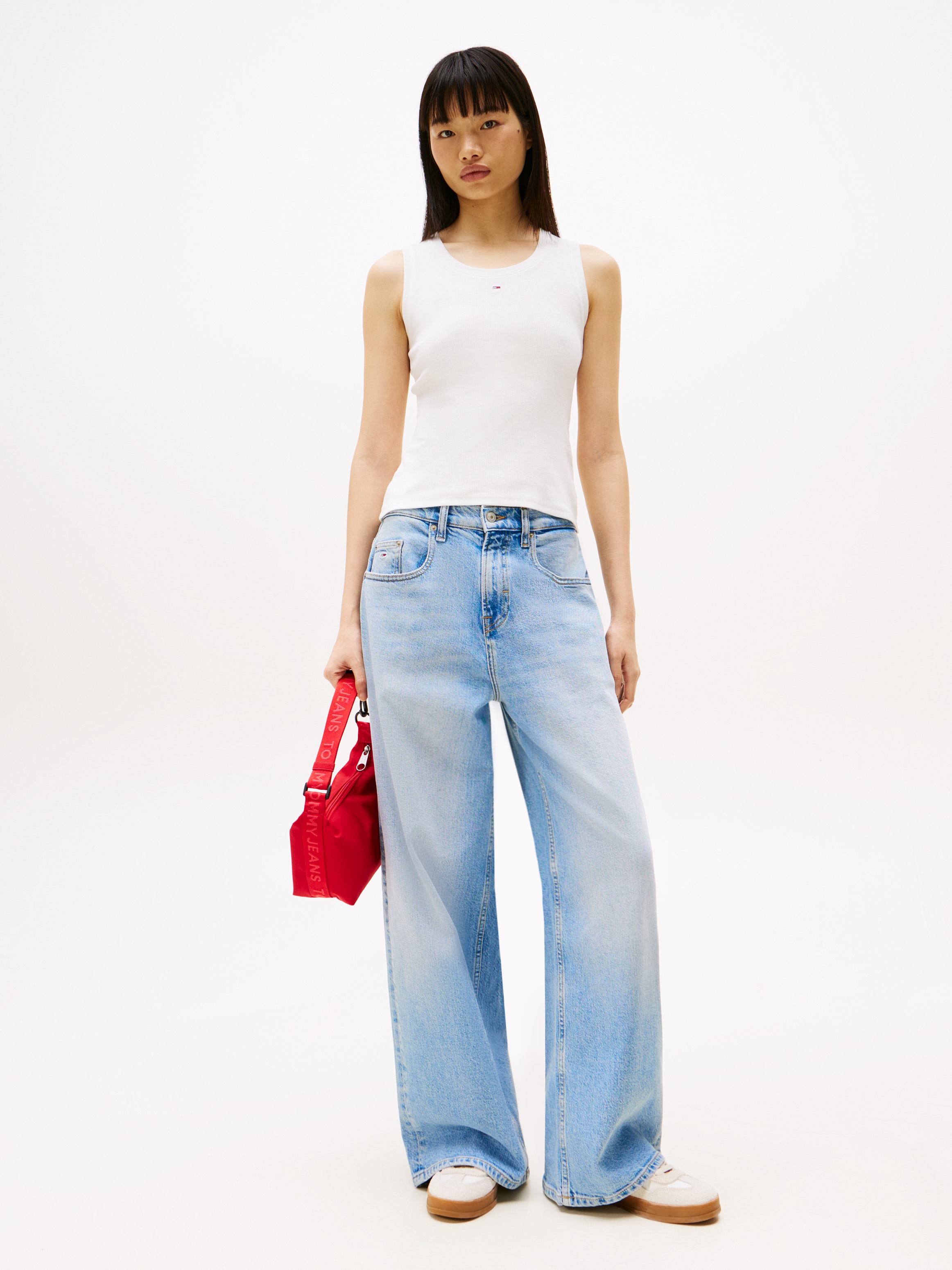Tommy Jeans Tanktop »TJW ESSENTIAL RIB TANK EXT«, mit Logostickerei