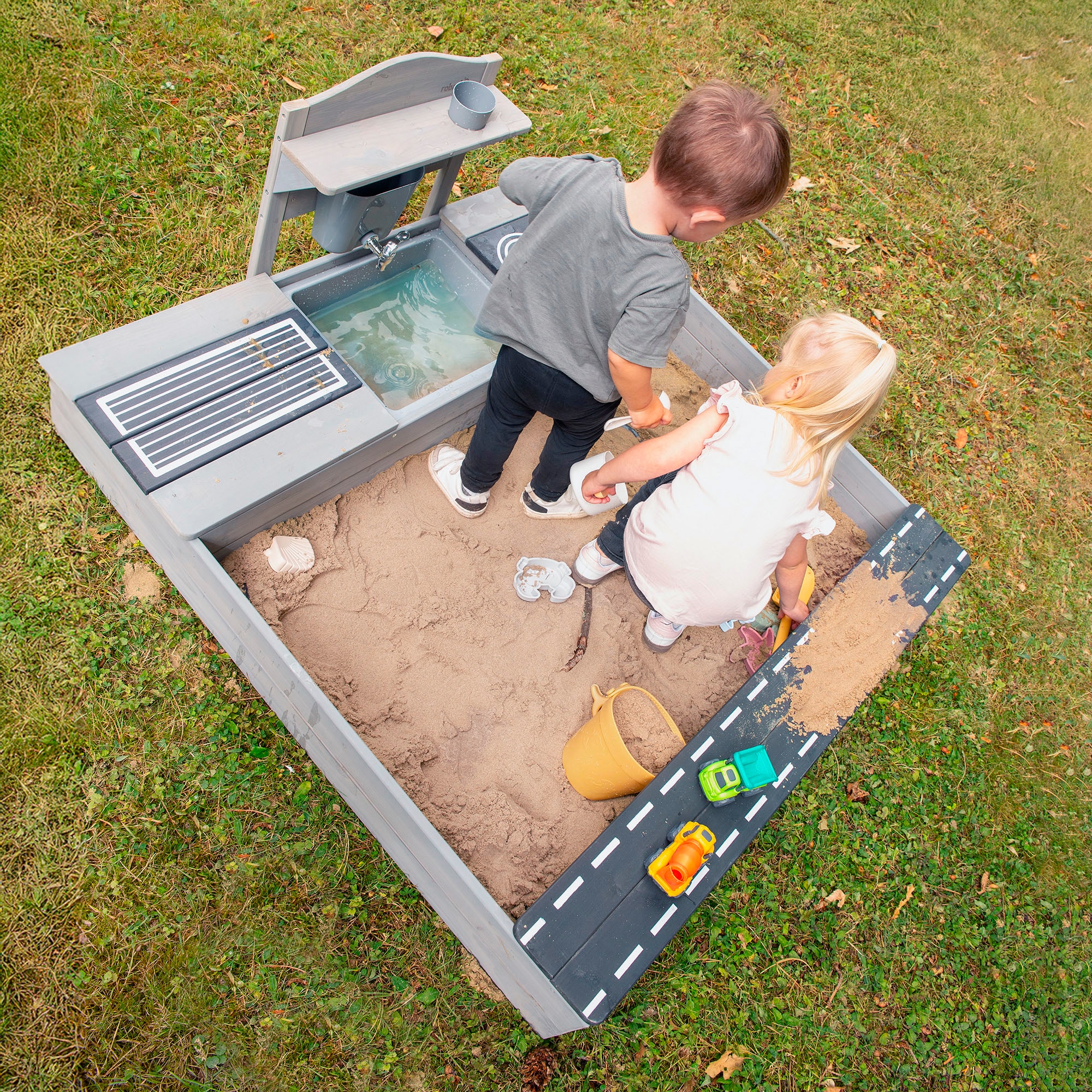 roba® Sandkasten »117 x 118 x 54 cm, mit Matschküche, grau«