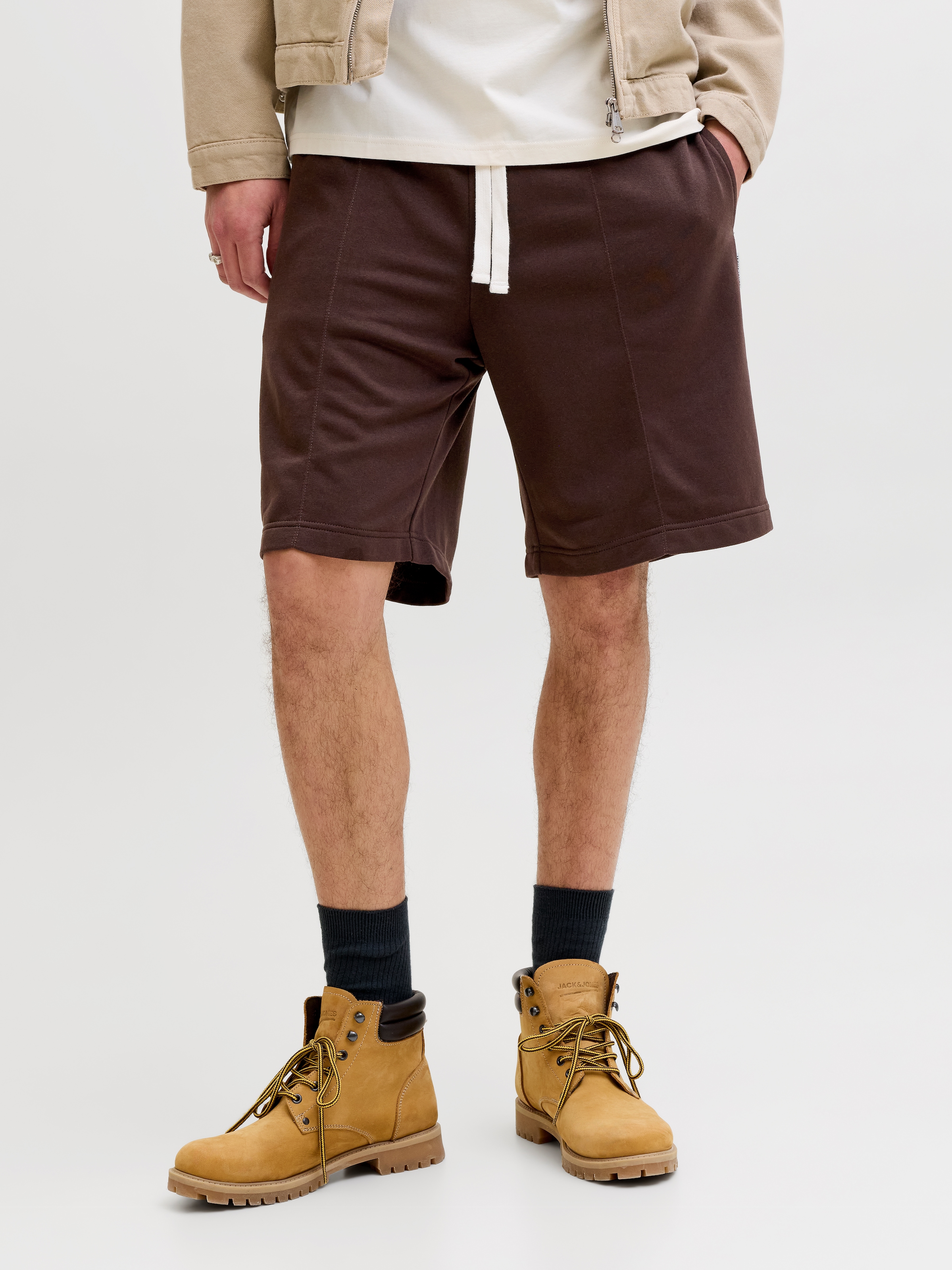 Jack & Jones Sweatshorts »JPSTKARL BRADLEY PINTUCK SHORT STYD SS26«  Materialmix, relexed fit