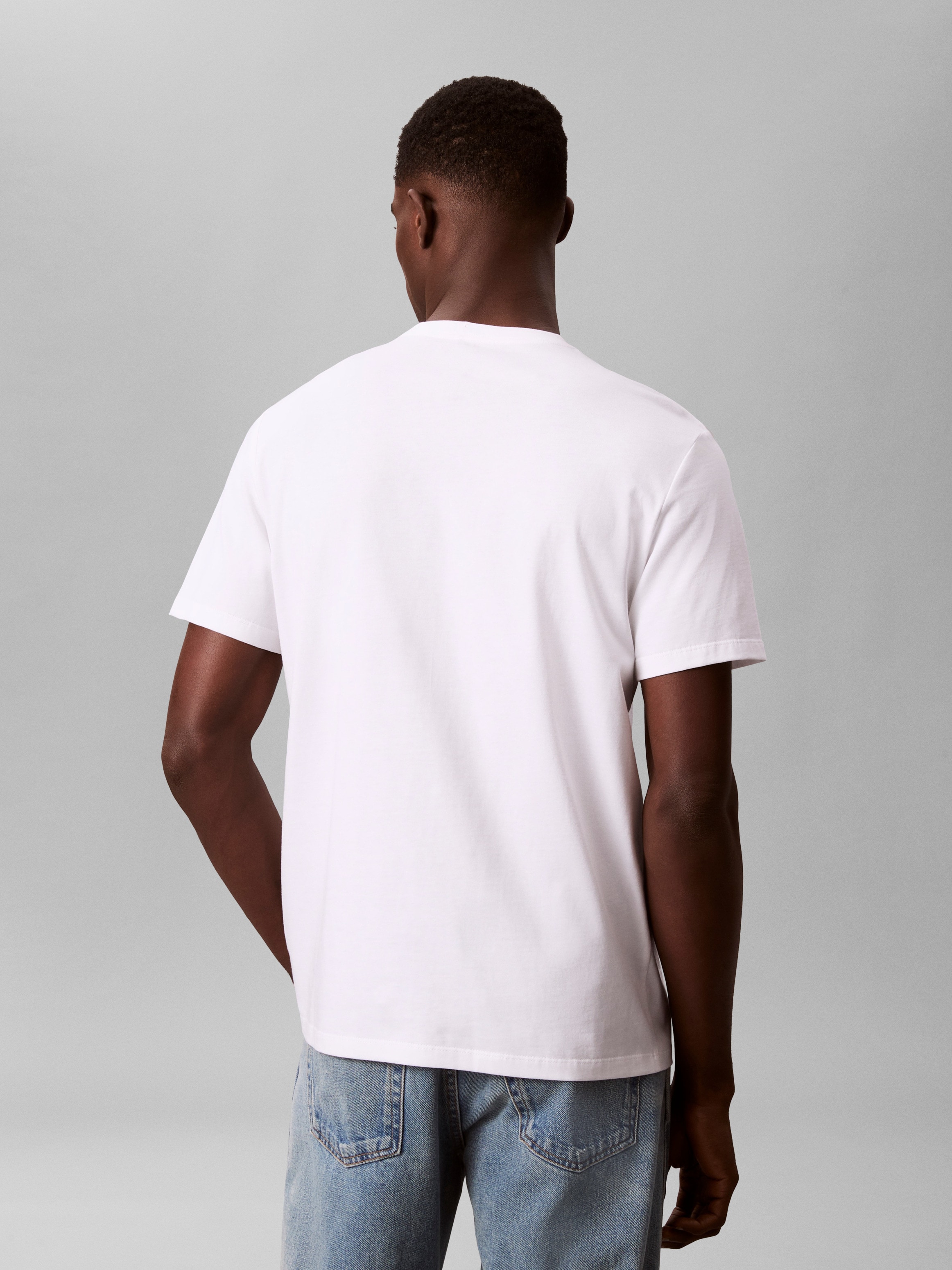 Calvin Klein T-Shirt Regular fit, mit Rundhalsausschnitt