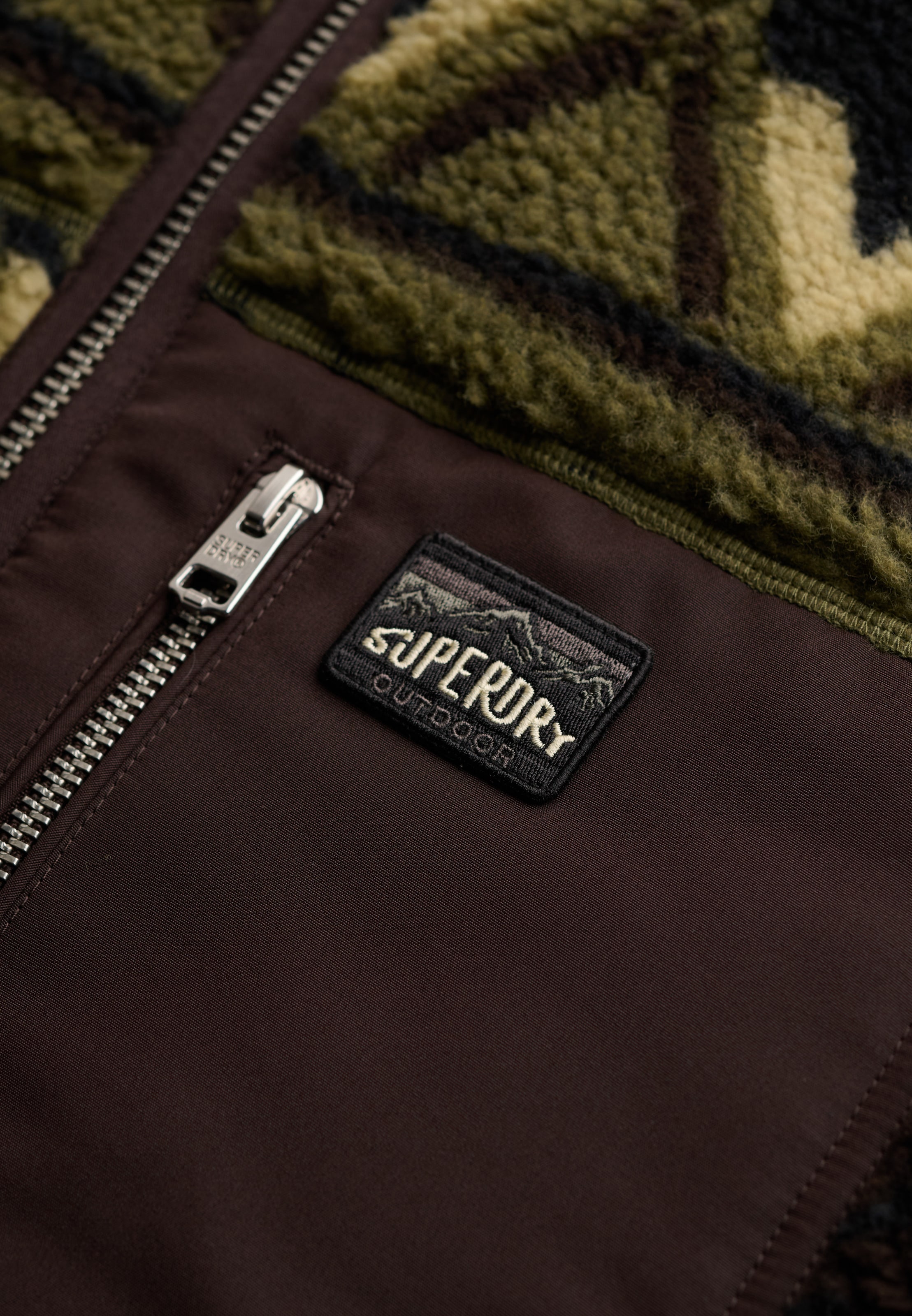 Superdry Sweatjacke »ABSTRACT FLEECE ZIP THROUGH« Kunstfaser, relaxed fit