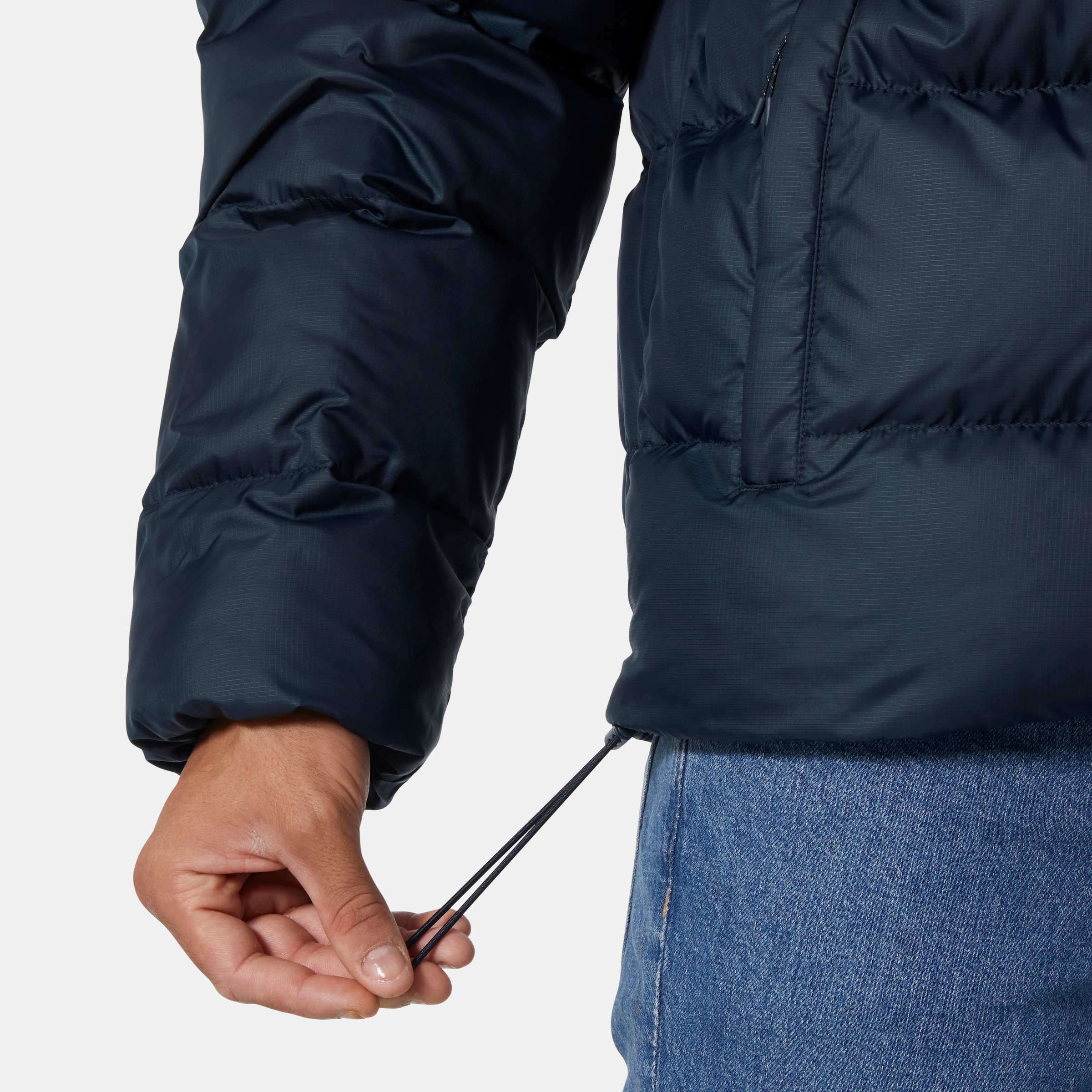 Helly Hansen Steppjacke »ACTIVE PUFFY JACKET« 1 Stk. tlg. mit Kapuze wärmeisolierende Synthetik-Wattierung, windabweisend