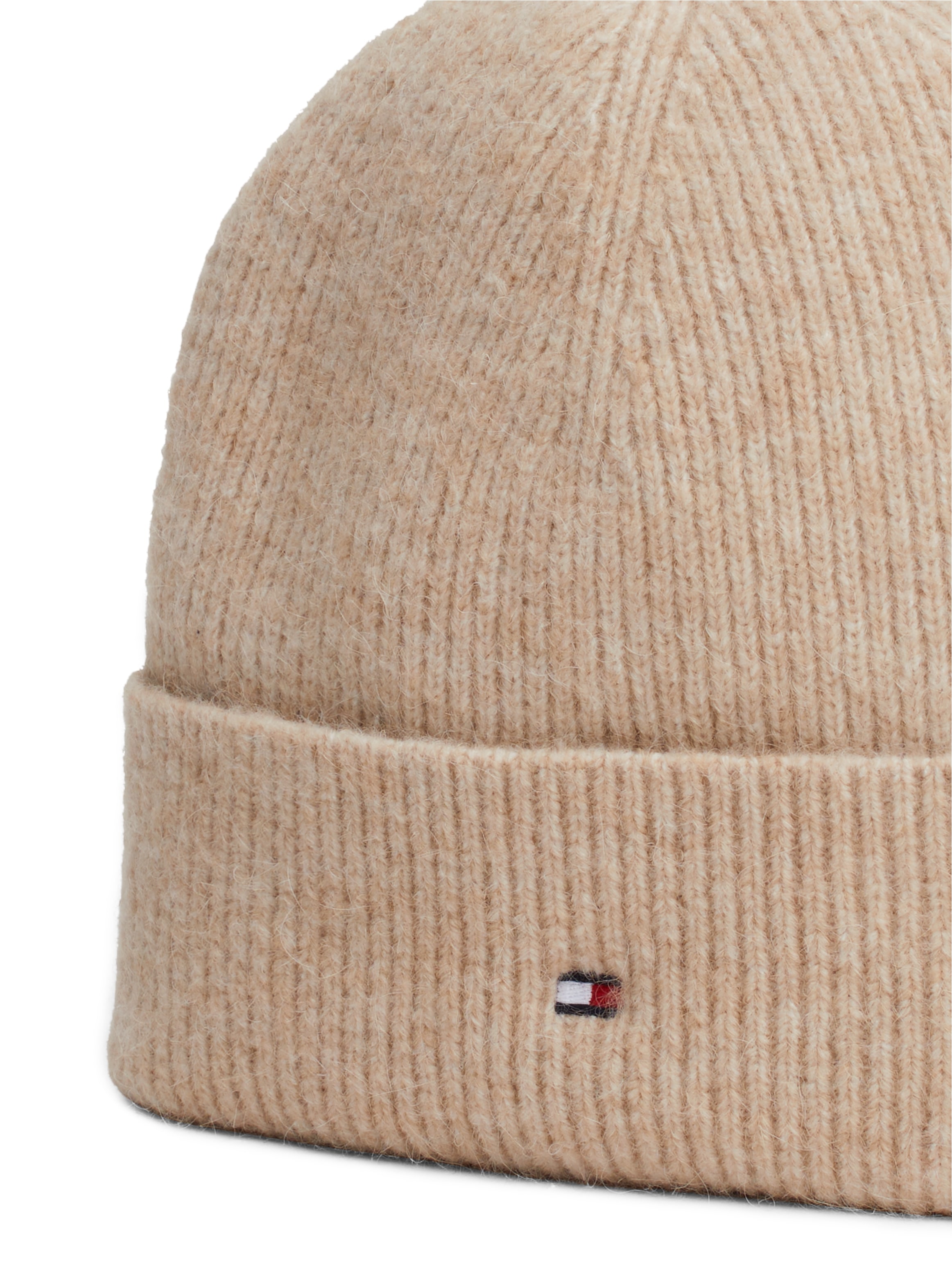 Tommy Hilfiger Strickmütze »ESSENTIAL FLAG FUZZY BEANIE«, mit Logostickerei