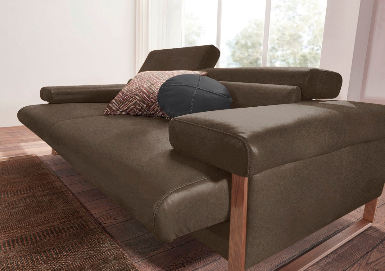 W.SCHILLIG 2-Sitzer »finn«, German Design Award 2016, Fußgestell Nussbaum natur, Breite 210 cm