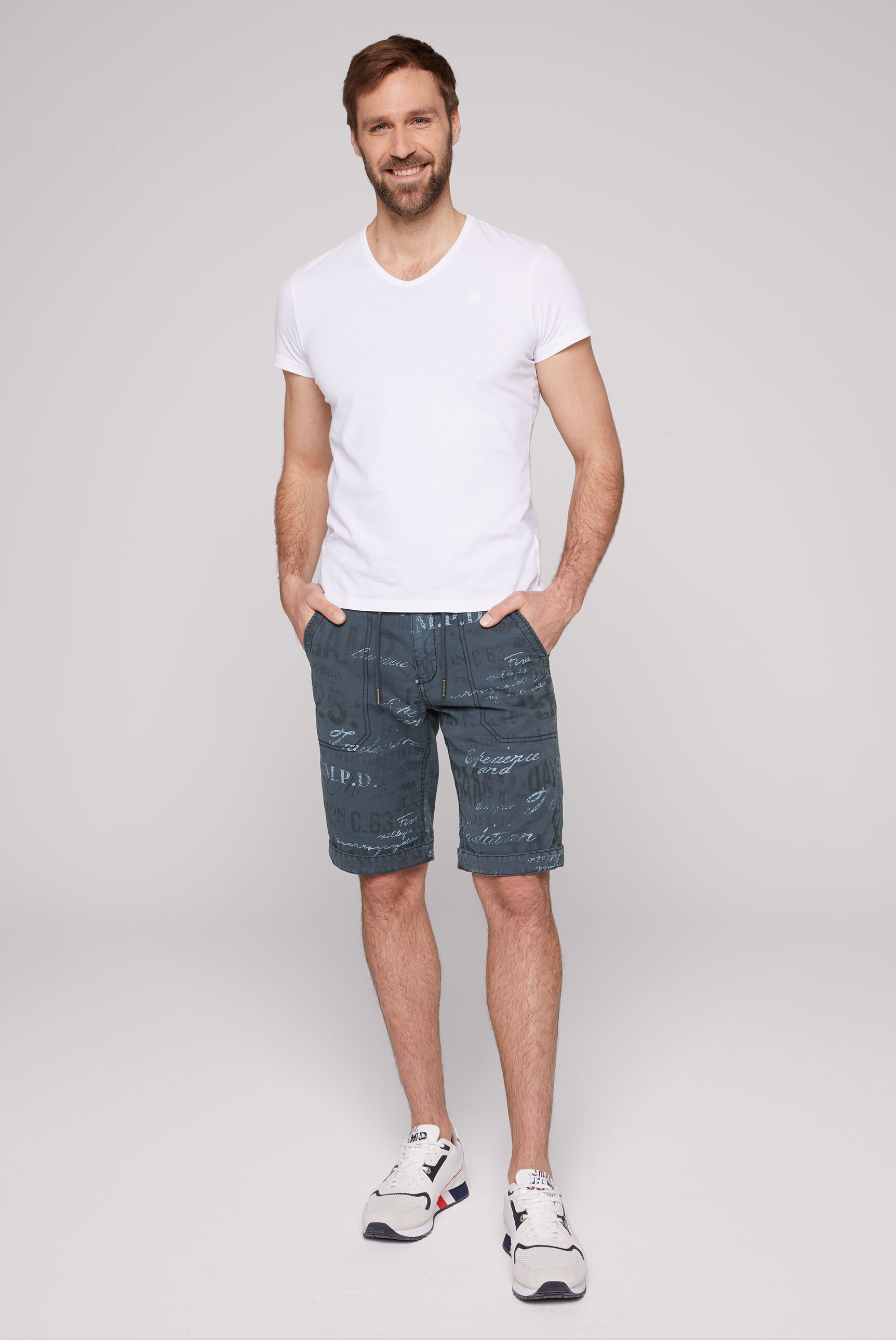 3. Bild von CAMP DAVID Shorts, mit Turn-Up-Saum
