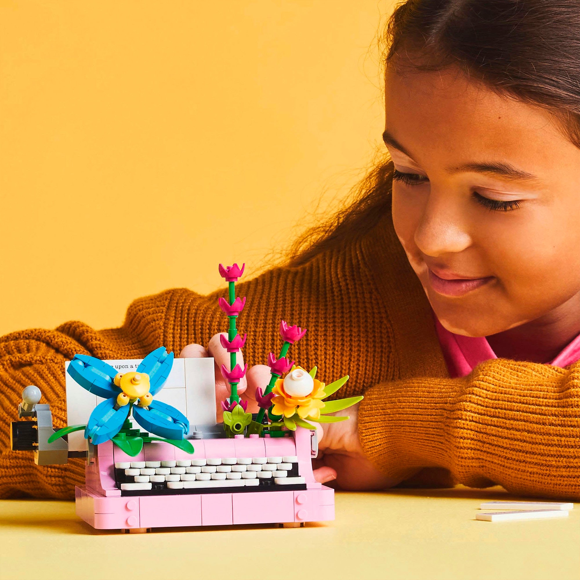 LEGO® Konstruktionsspielsteine »Schreibmaschine mit Blumen (31169), LEGO Creator«, (363 St.), Made in Europe
