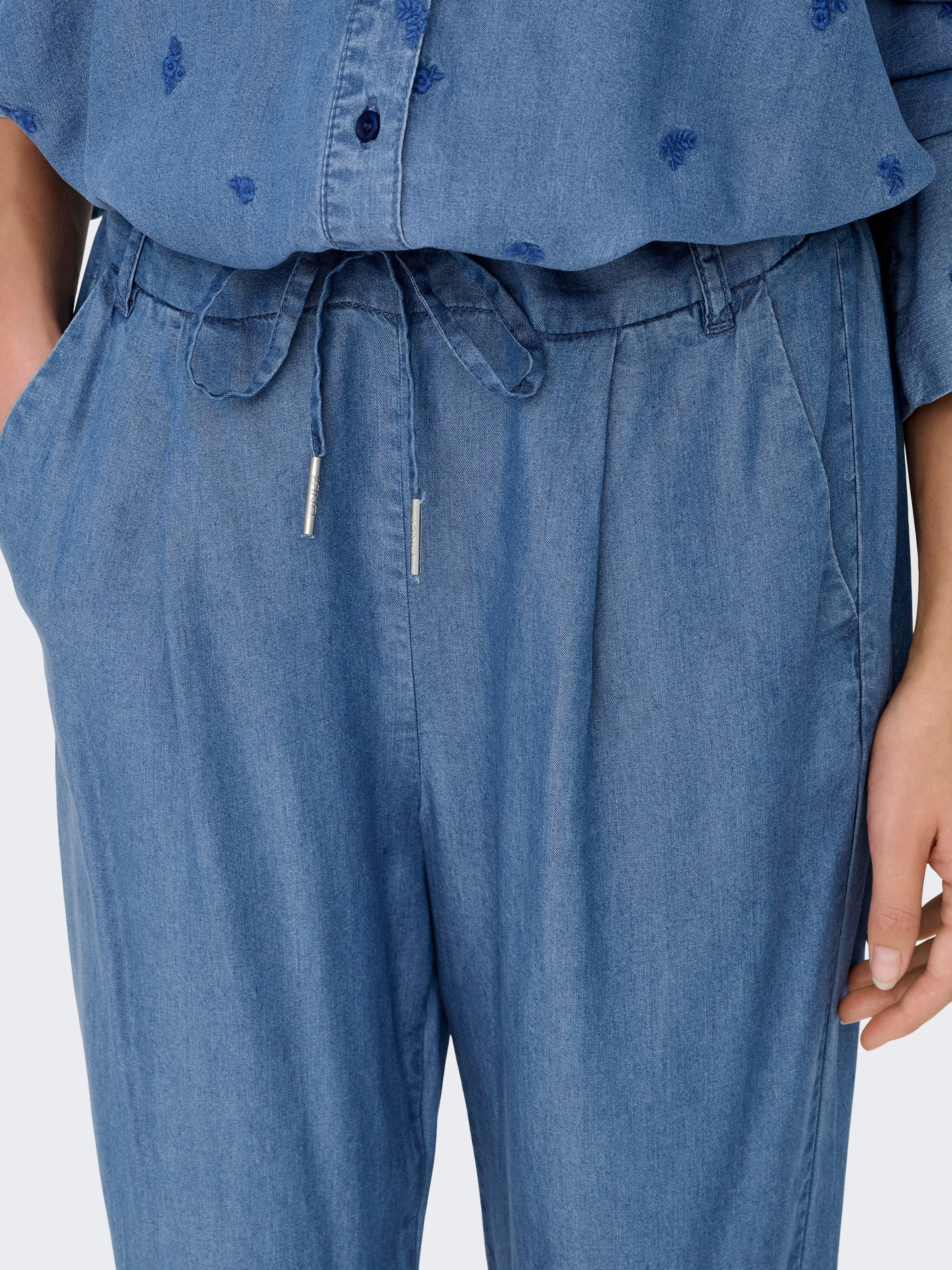 ONLY Jogger Pants »ONLPOPTRASH CHARIS LIFE PANT CC WVN«