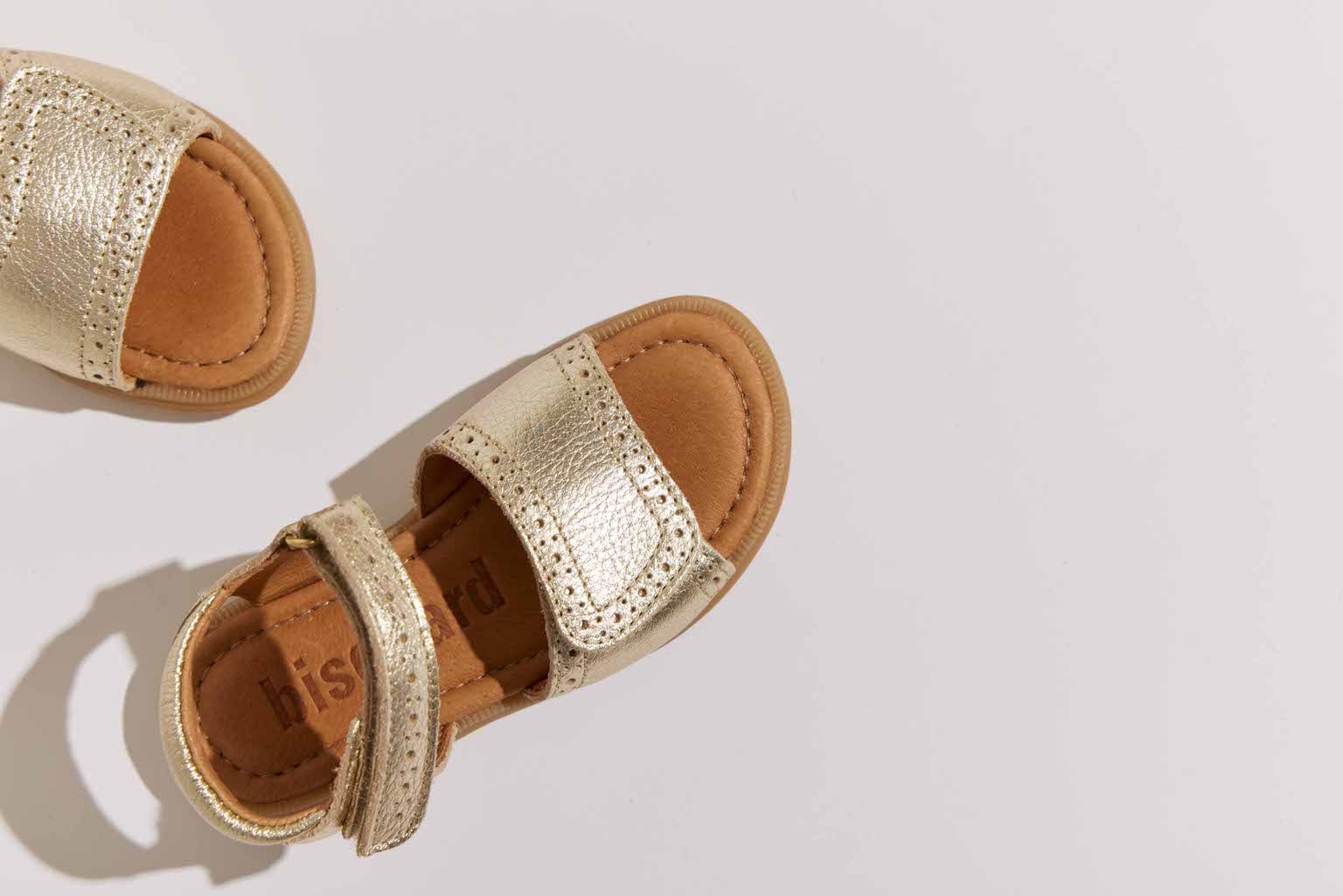 Bisgaard Sandale »andrea Weite: normal«, Festtagsschuh, Mädchen Schuh mit Klett, Größenschablone zum Download