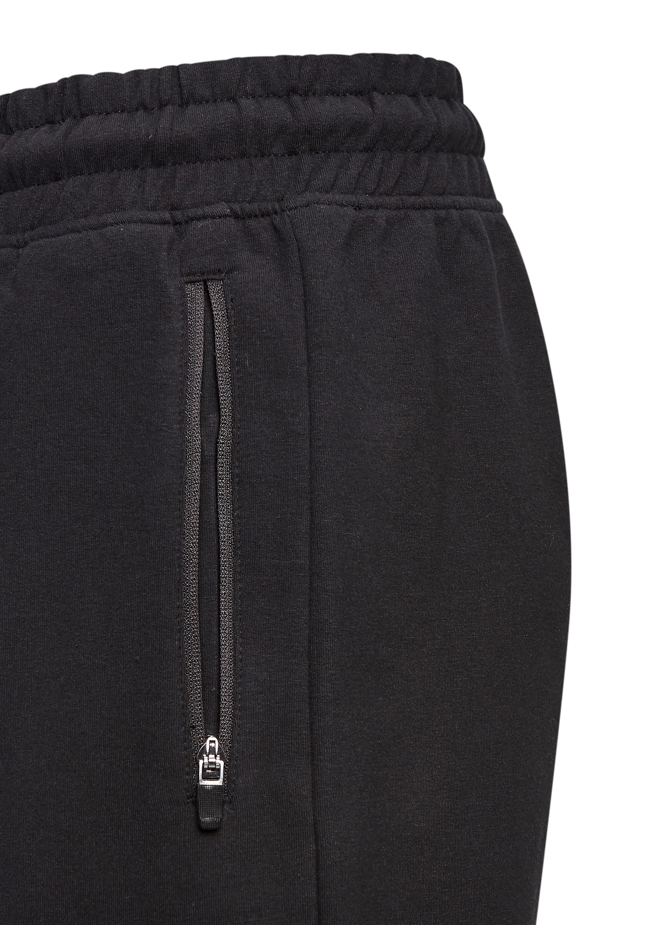 Le Jogger Performance Funktionsshorts  Perfomance Shorts mit Kontrast-Kordel und Reißverschlusstaschen