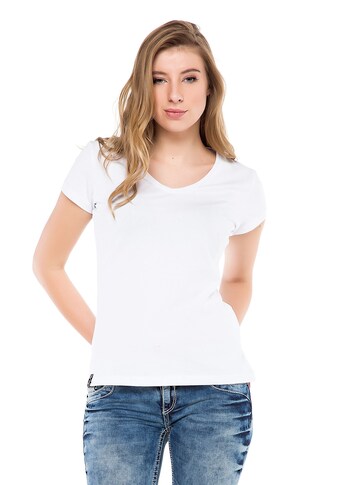 Cipo & Baxx T-Shirt, mit klassischem V-Ausschnitt kaufen