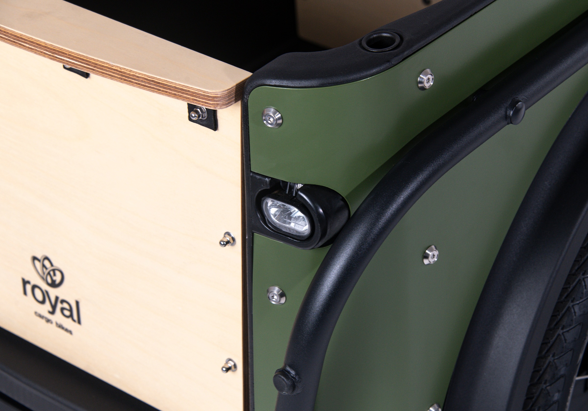 Royal Cargo Bikes »Cargo 3W Premium 17,5Ah / 630 Wh 24 / 26 Zoll grün« 7 Gang Shimano Nexus Schaltwerk Nabenschaltung Mittelmotor 250 W