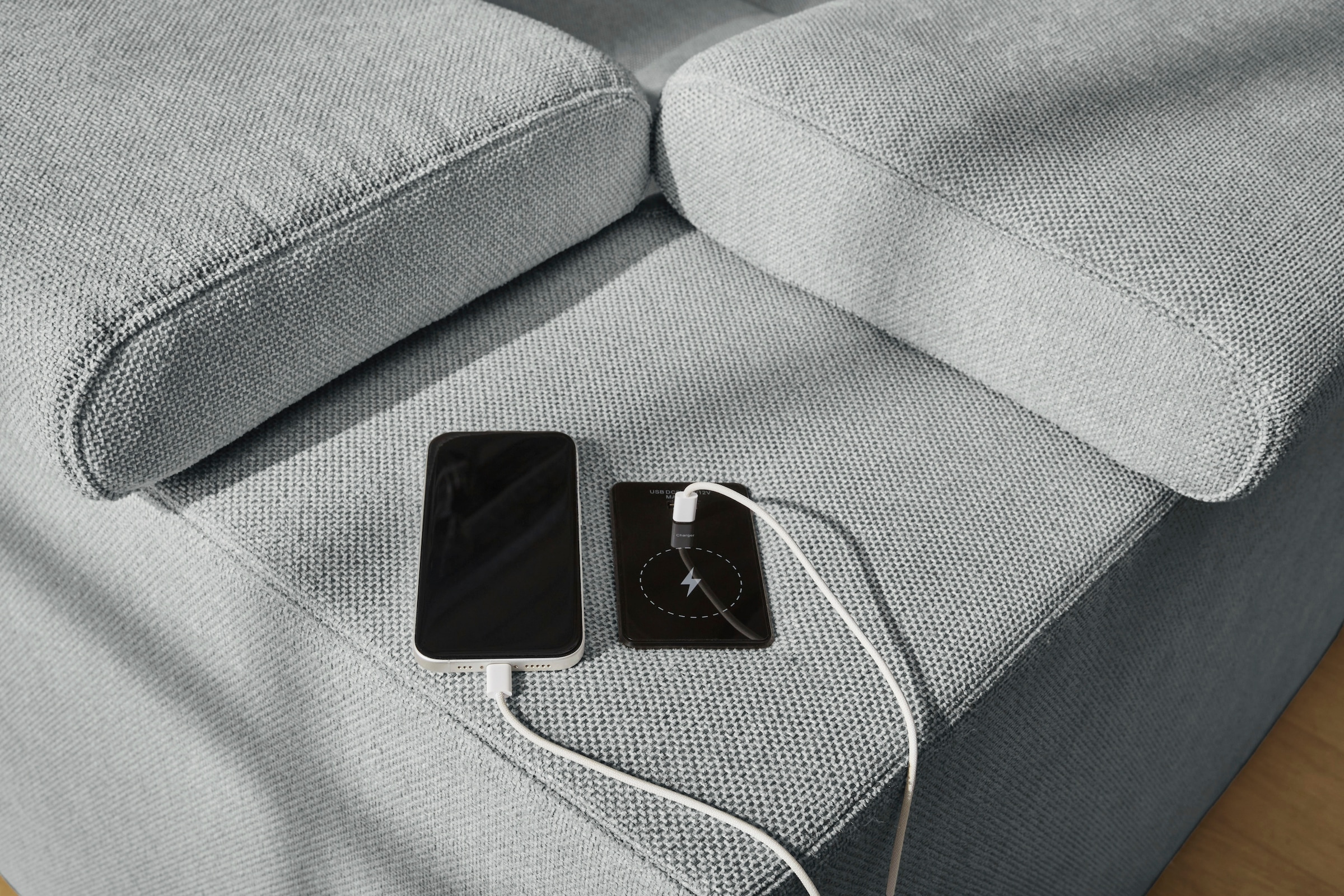 Jockenhöfer Gruppe Wohnlandschaft »Monza L-Form, B: 292x292 cm, mit 30 cm elektr. Sitztiefenverstellung« 140kg Belastbarkeit je Sitz, Kopfteilverstellung & USB-Anschluss