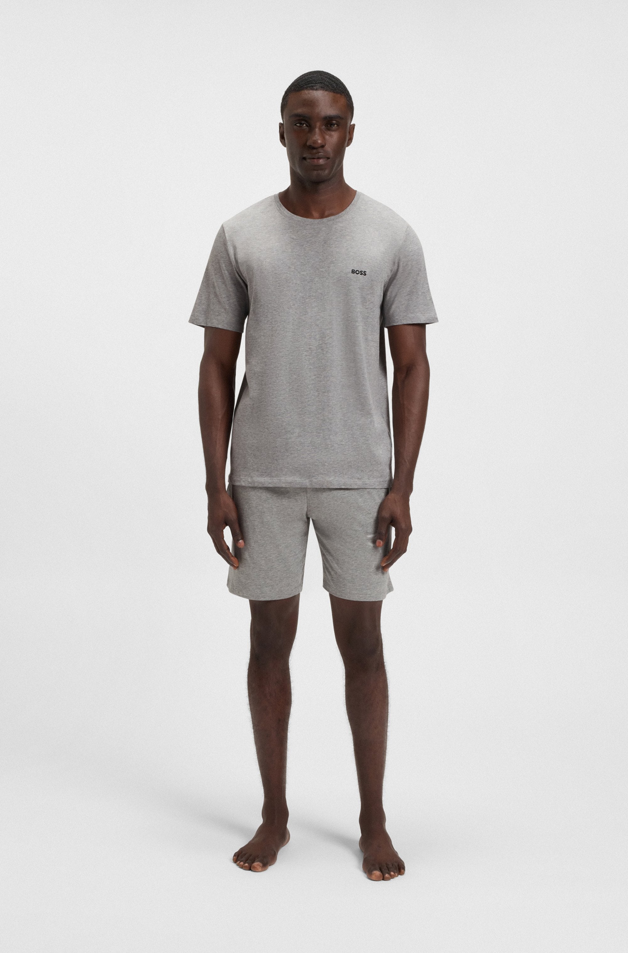 BOSS T-Shirt »Mix&Match T-Shirt R« mit BOSS Stickerei auf der Brust