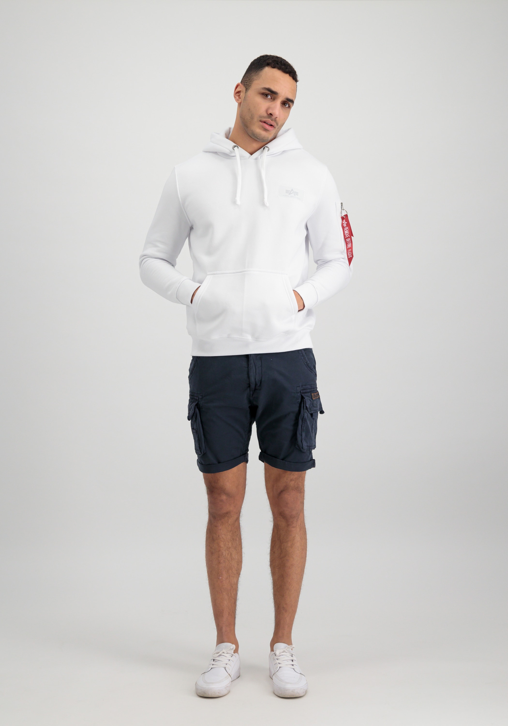 7. Bild von Alpha Industries Shorts »Alpha Industries Men - Shorts Crew Short«