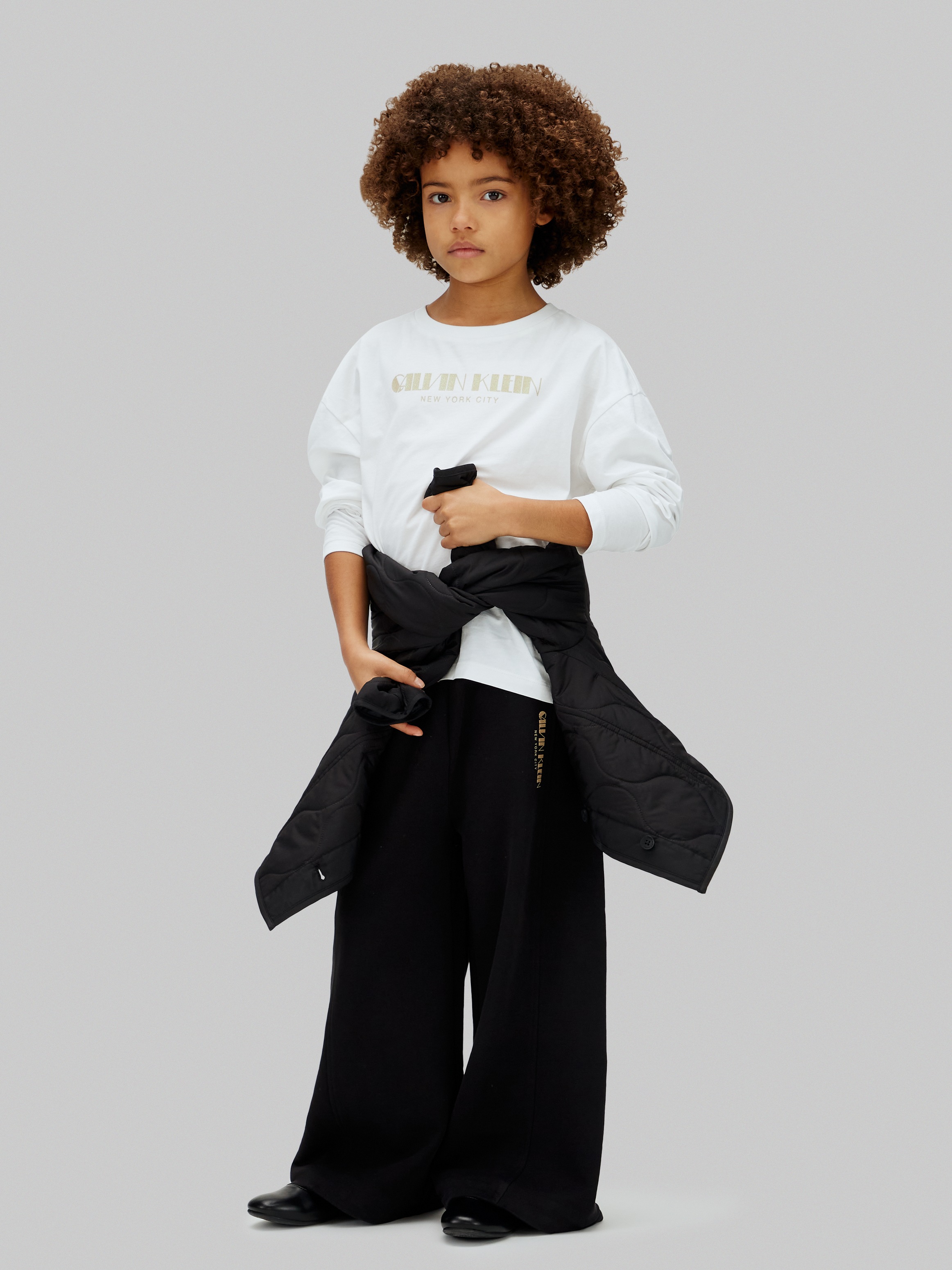 Calvin Klein Jeans Sweathose  Glitzer-Logodruck, Regular Fit, für Kinder bis 16 Jahre