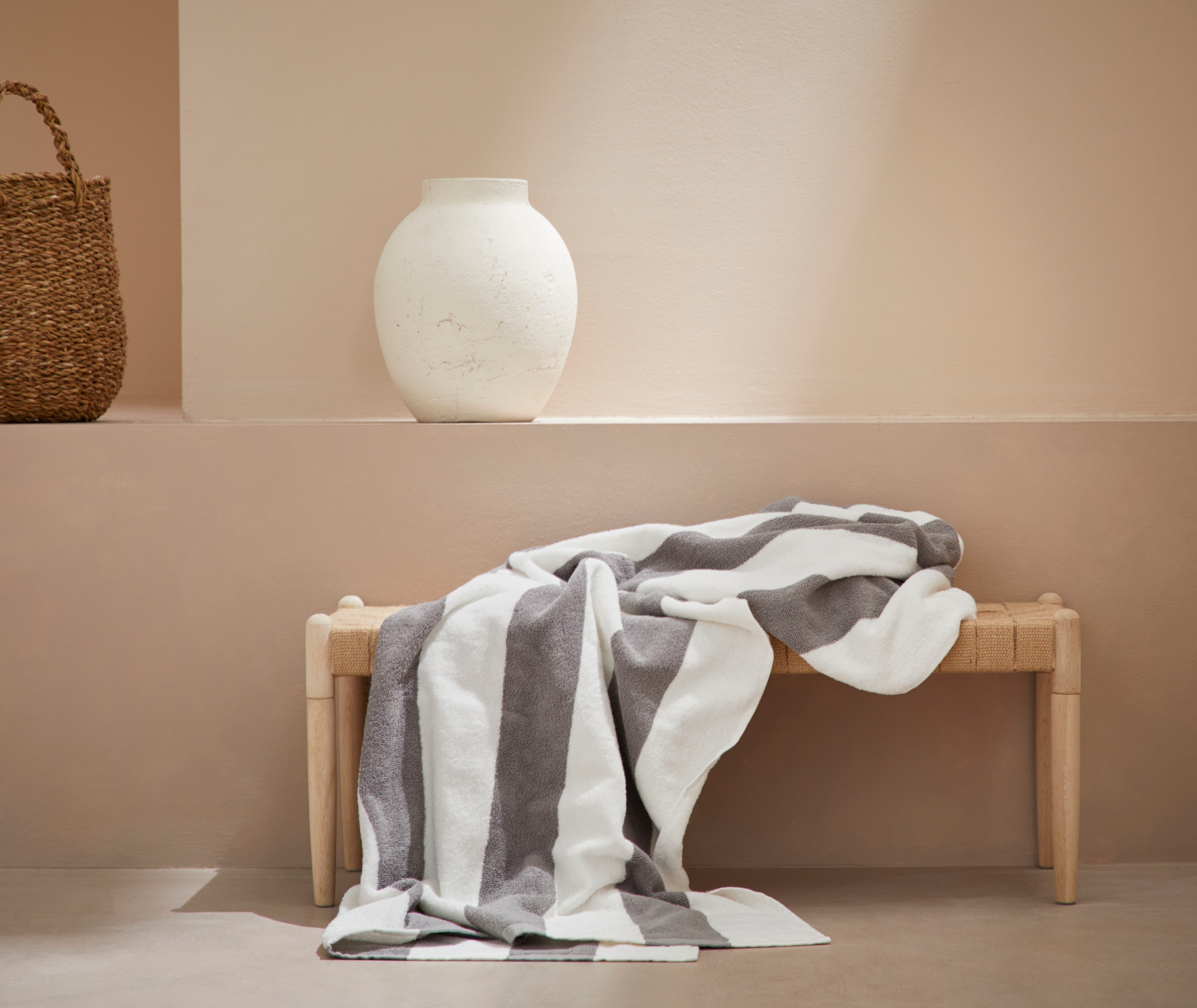 LeGer Home by Lena Gercke Strandtuch »Lija«, (1 St.), Handtuch mit modernen  Streifen, Strandhandtuch aus 100% Baumwolle bequem und schnell bestellen
