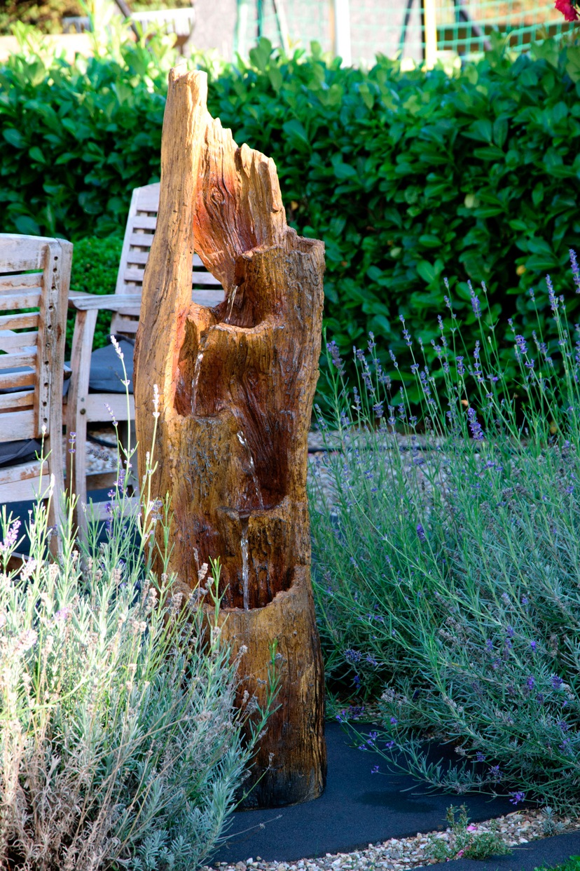 Gartenbrunnen