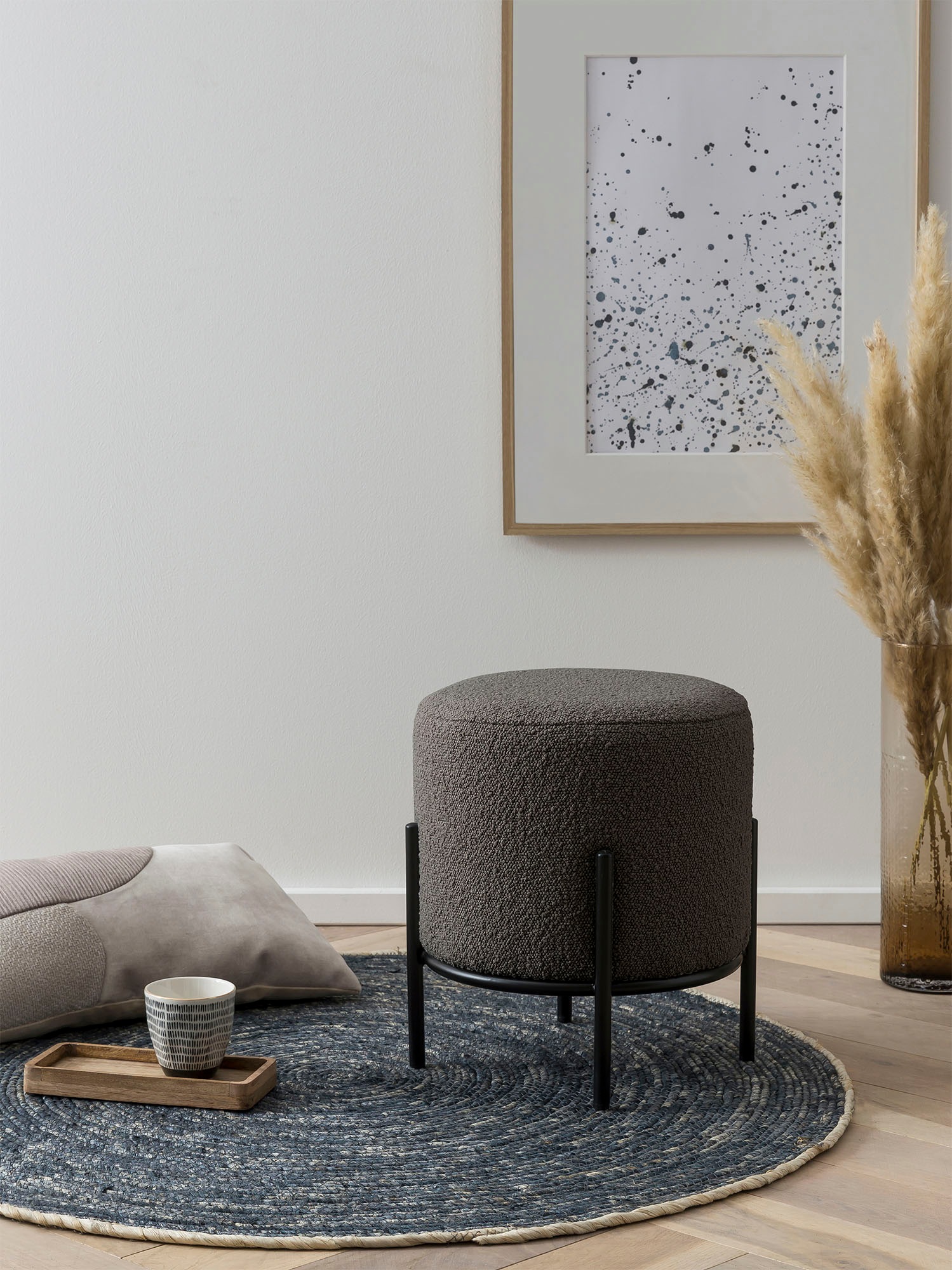 SalesFever Polsterhocker, mit Design-Gestell aus schwarzem Metall günstig online kaufen