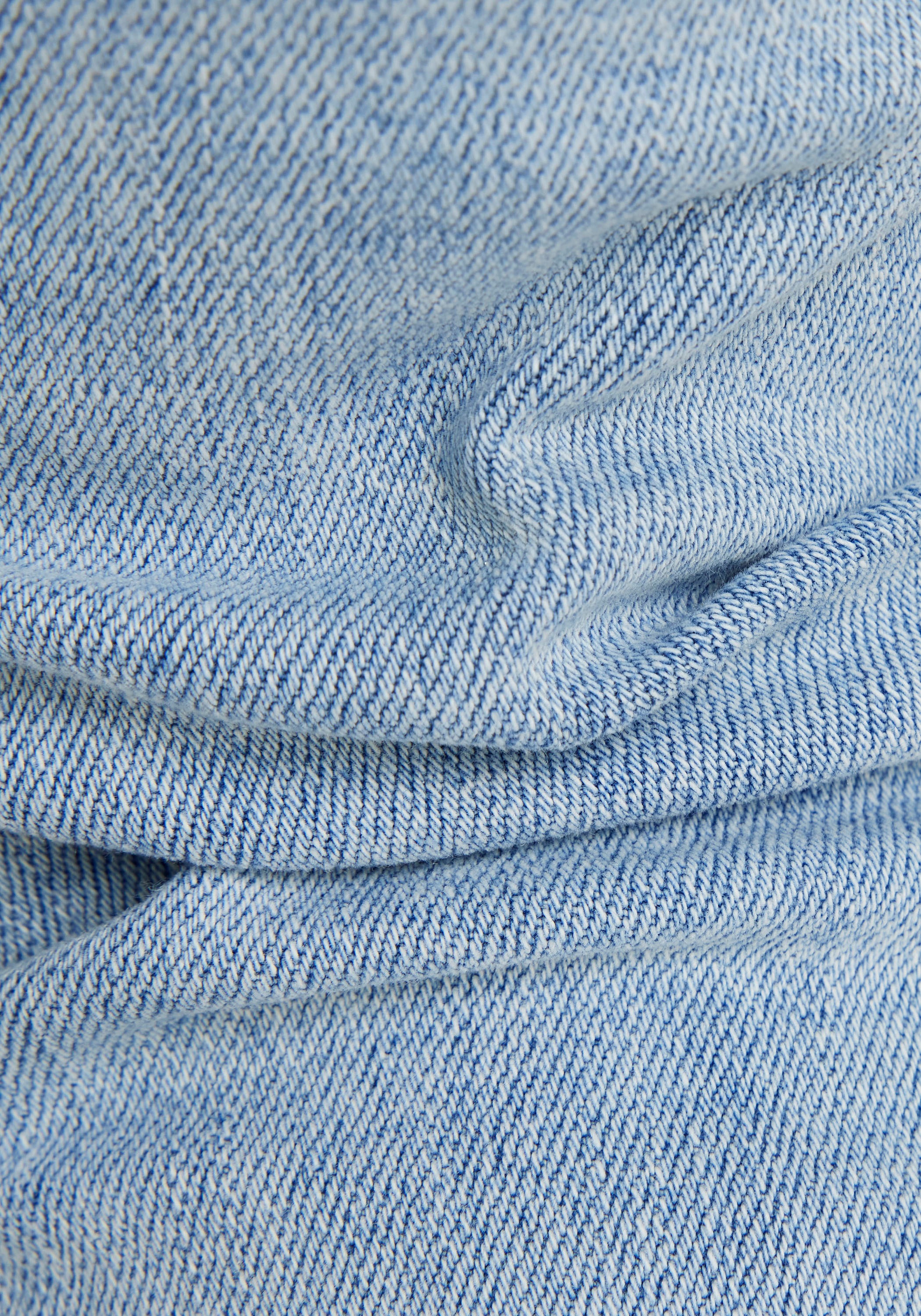 G-STAR Skinny-fit-Jeans »3301 Skinny Split«, mit Schlitz am Saum
