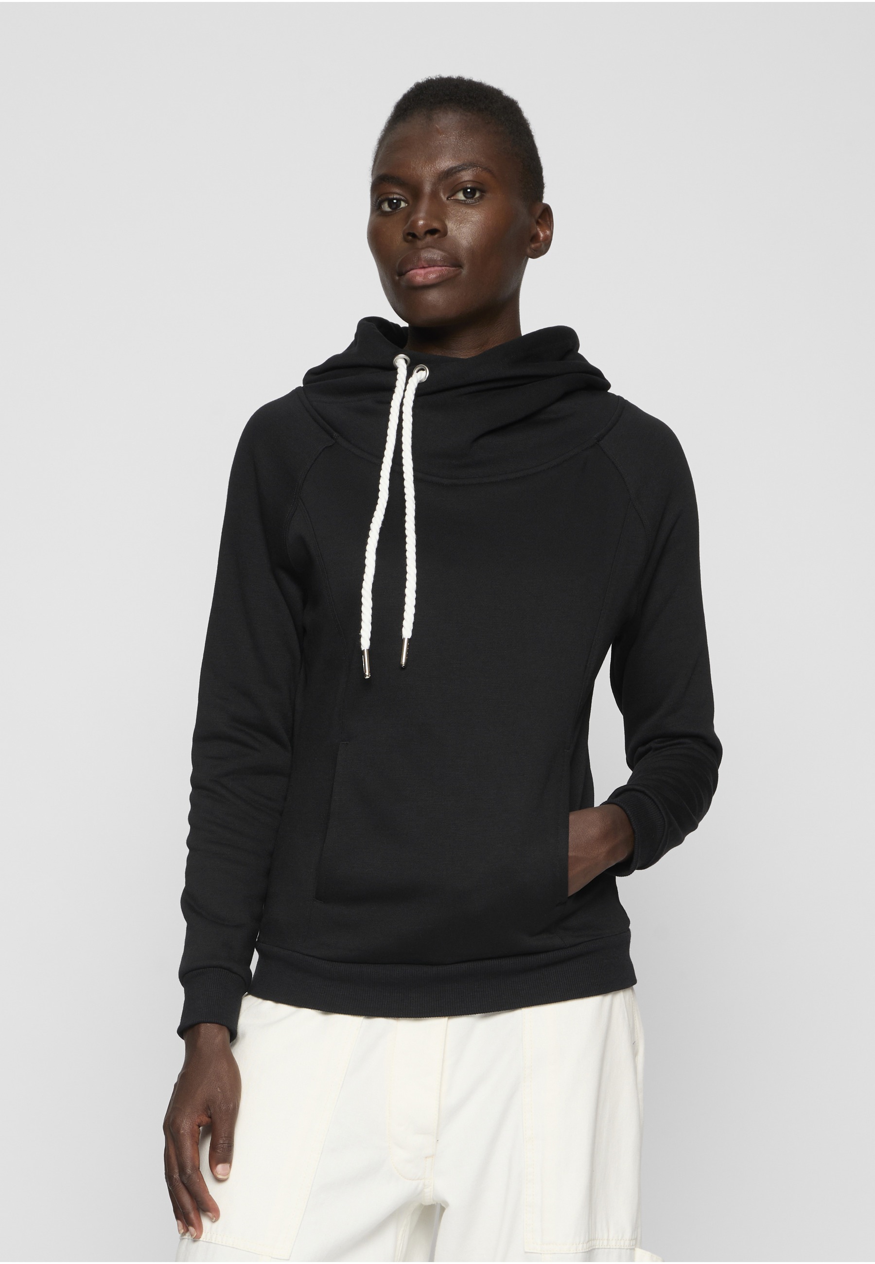 URBAN CLASSICS Sweatshirt »Urban Classics Damen Ladies Raglan High Neck Hoody«, 1 Stk.
