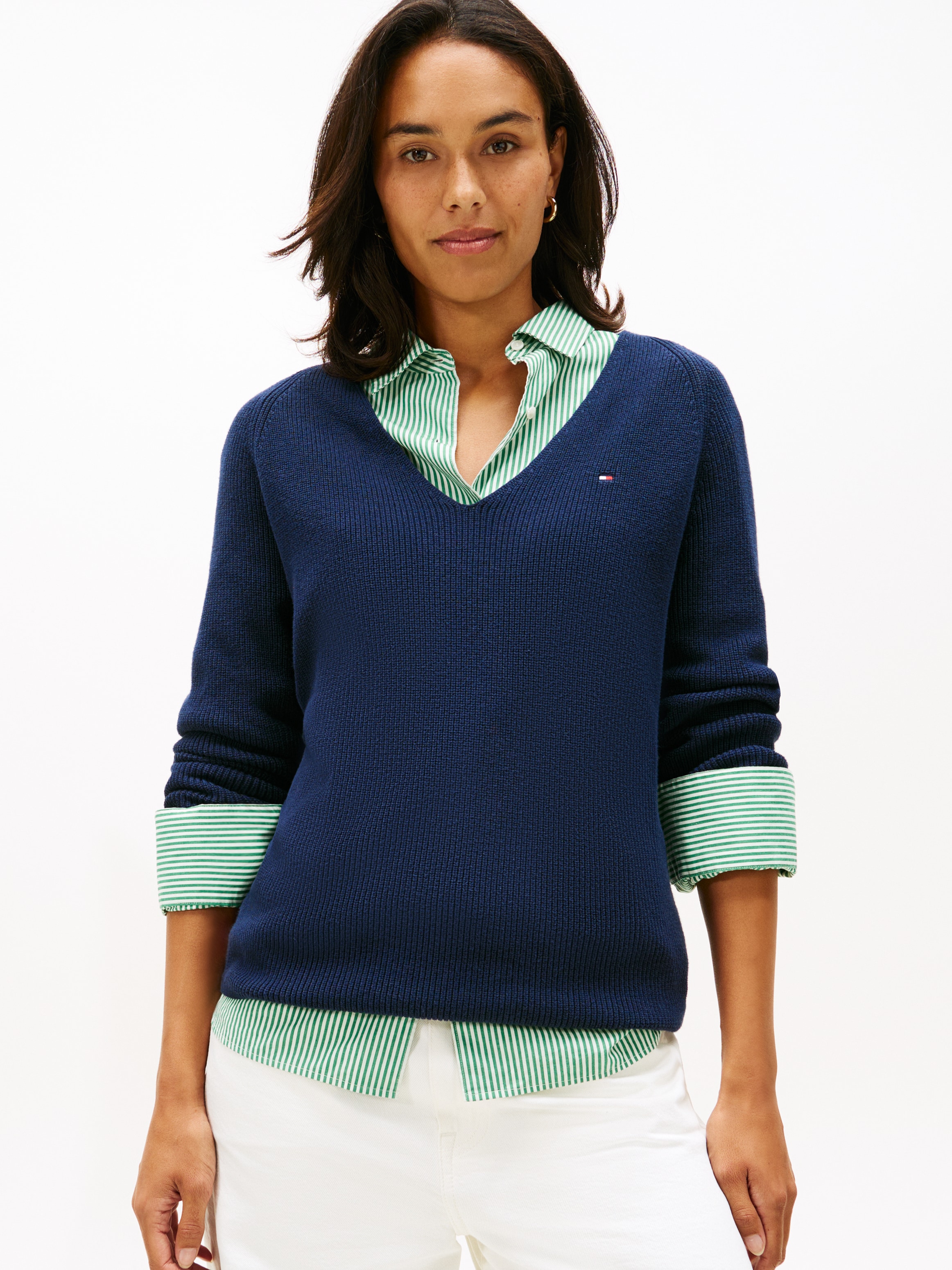 Tommy Hilfiger Strickpullover »CO CARDI STITCH V-NK LS« mit Logostickerei