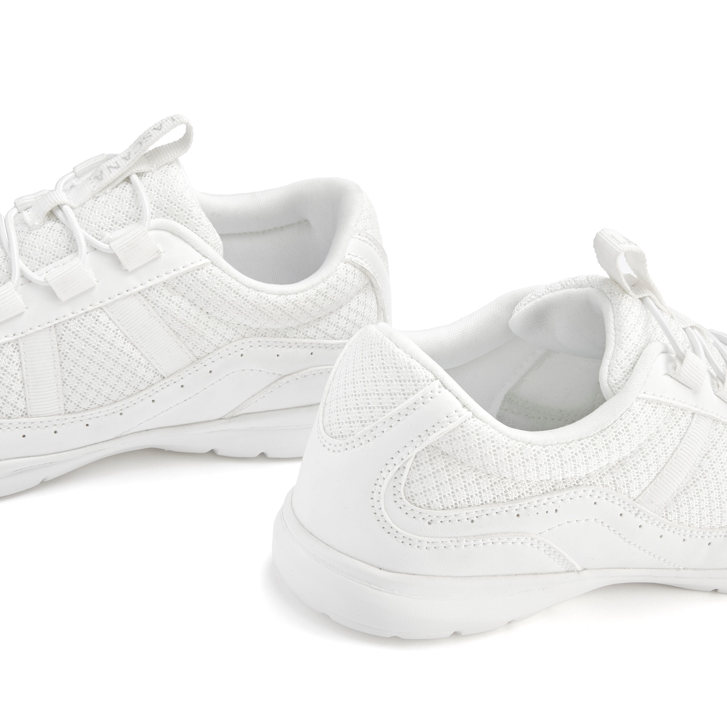 LASCANA Sneaker »Freizeitschuh, Halbschuh,«, zum Reinschlüpfen mit elastischen Schnürbändern VEGAN