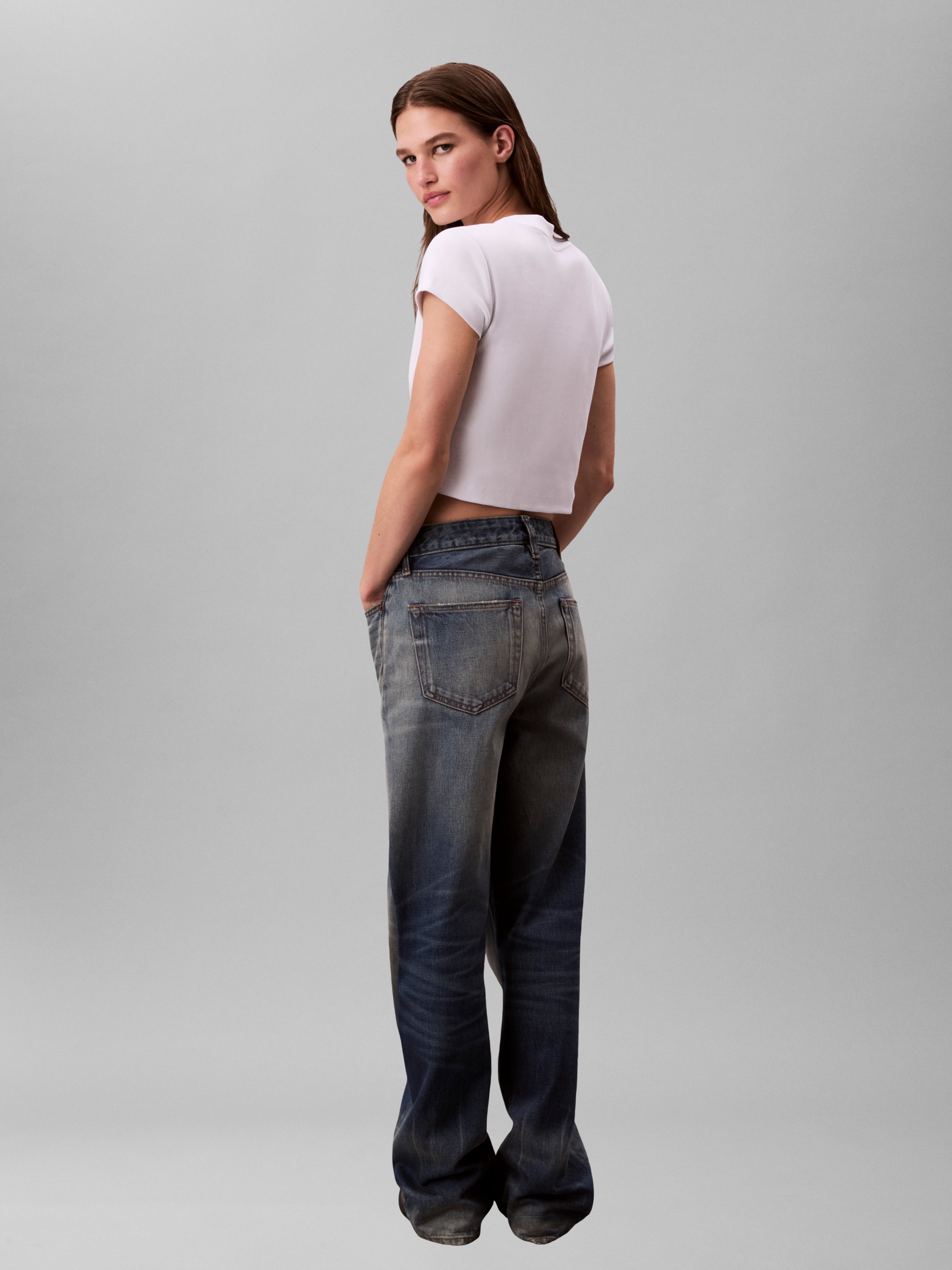 Calvin Klein Jeans T-Shirt »MONOGRAM BABY TEE« Rundhalsausschnitt, taillenlang