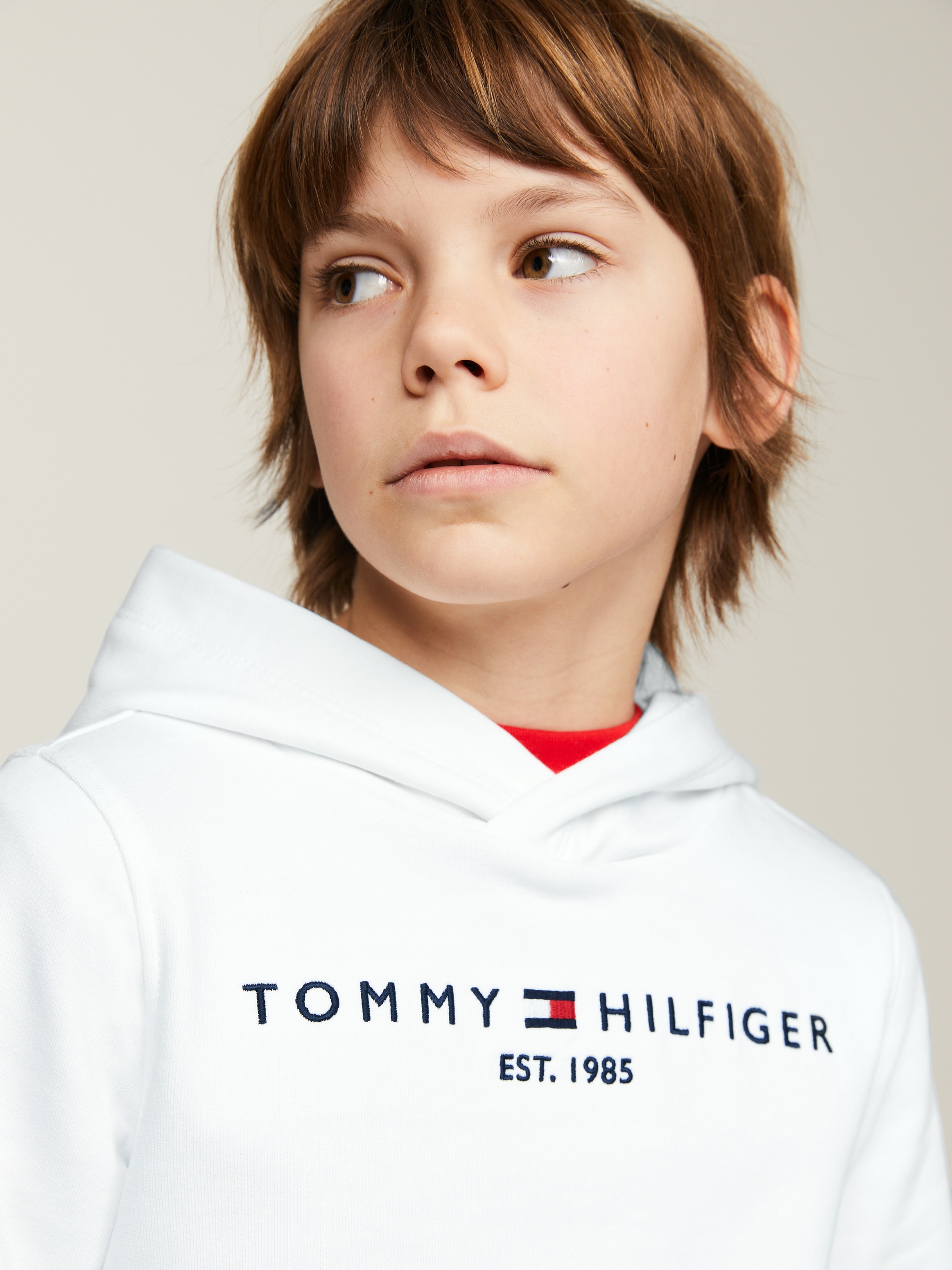 Tommy Hilfiger Hoodie »U ESSENTIAL HOODIE«, mit Logo-Stickerei und Schriftzug
