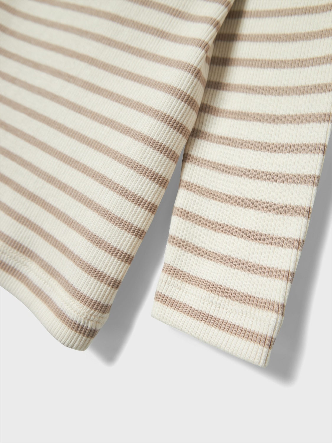 Name It Langarmshirt »NMNBANI LS XSL TOP NOOS«