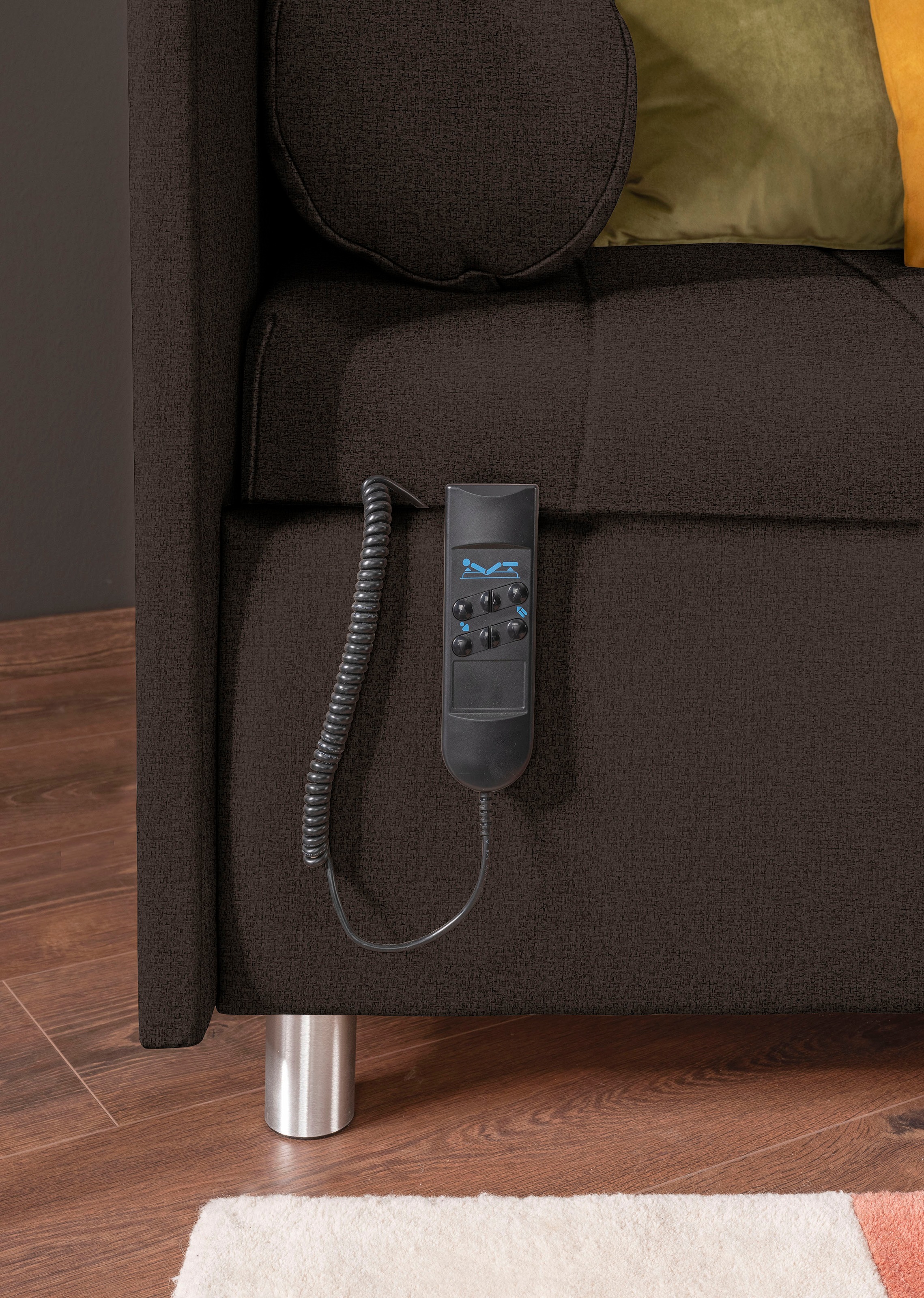 alina Schlafsofa »Kiana«, Liegefläche 90/200 cm oder 100/200 cm, Bettkasten, Zierkissen-Set