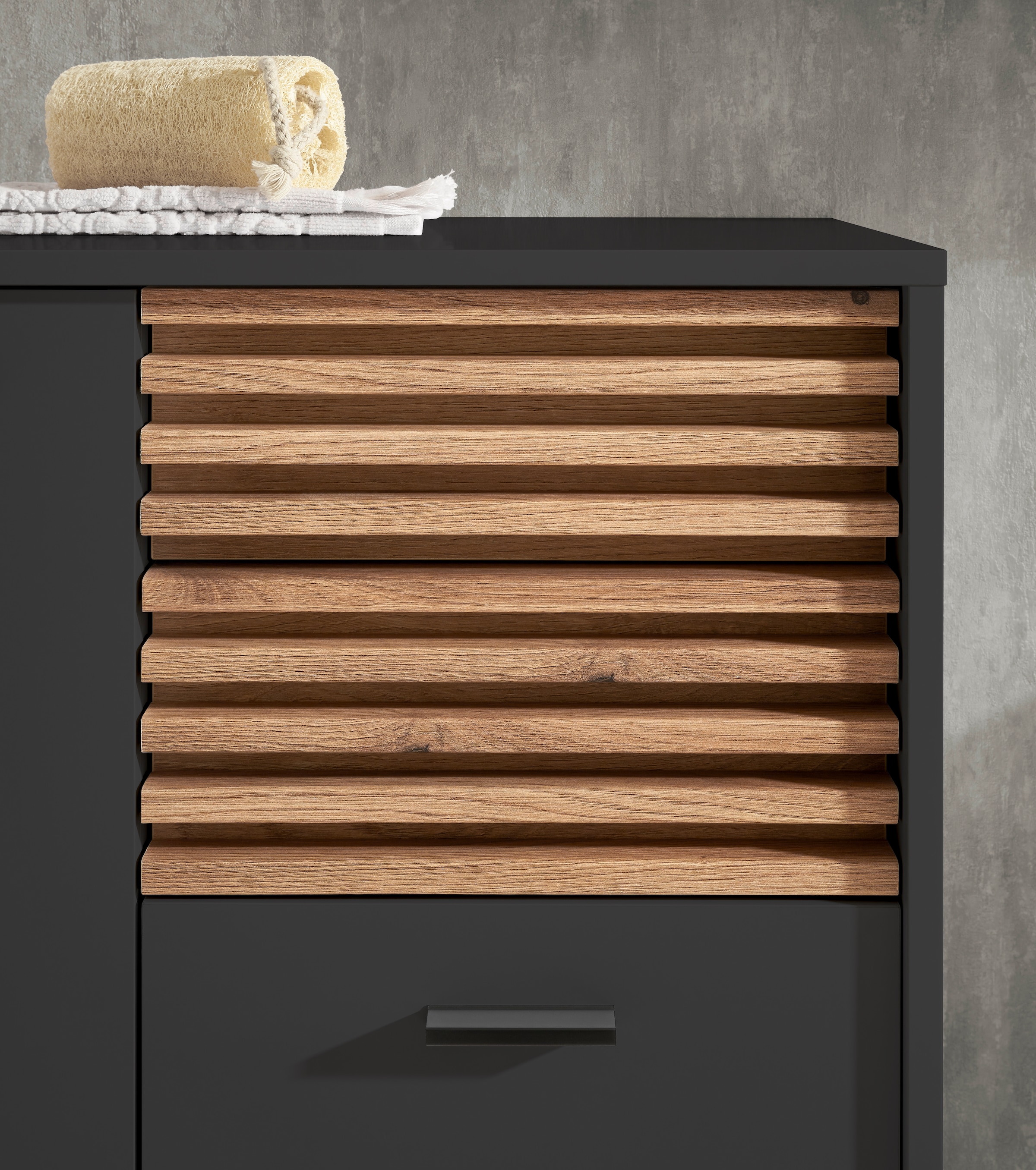 BASIC by Balculina Hochschrank »Liguria B/H/T 38x191x35 cm« 1 Stk. tlg. Breite 38cm, Unterflurauszug, FSC-Mix 70%
