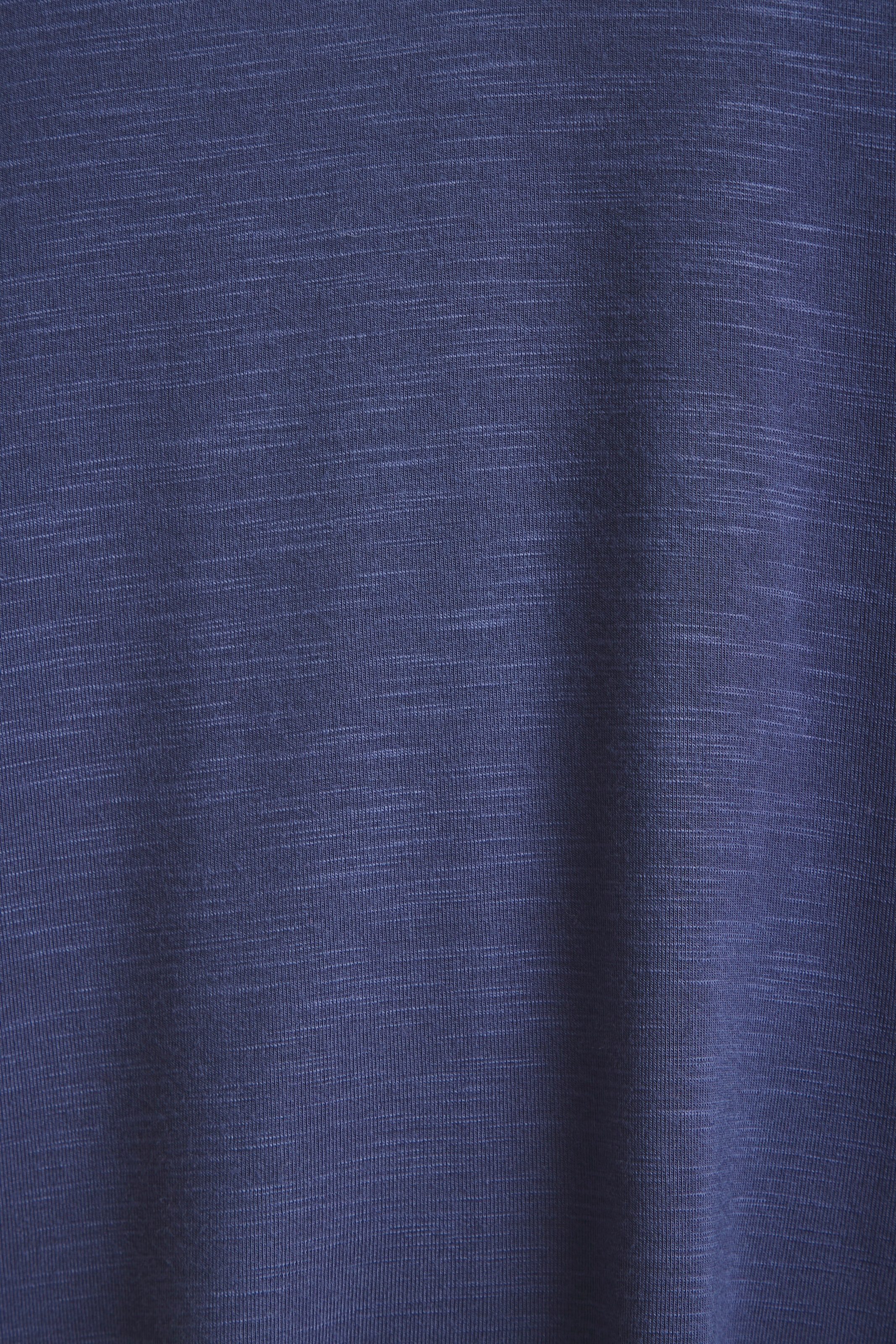 Beachtime by Lascana V-Shirt »mit fixiertem Ärmelumschlag« aus luftiger Viskose-Qualität