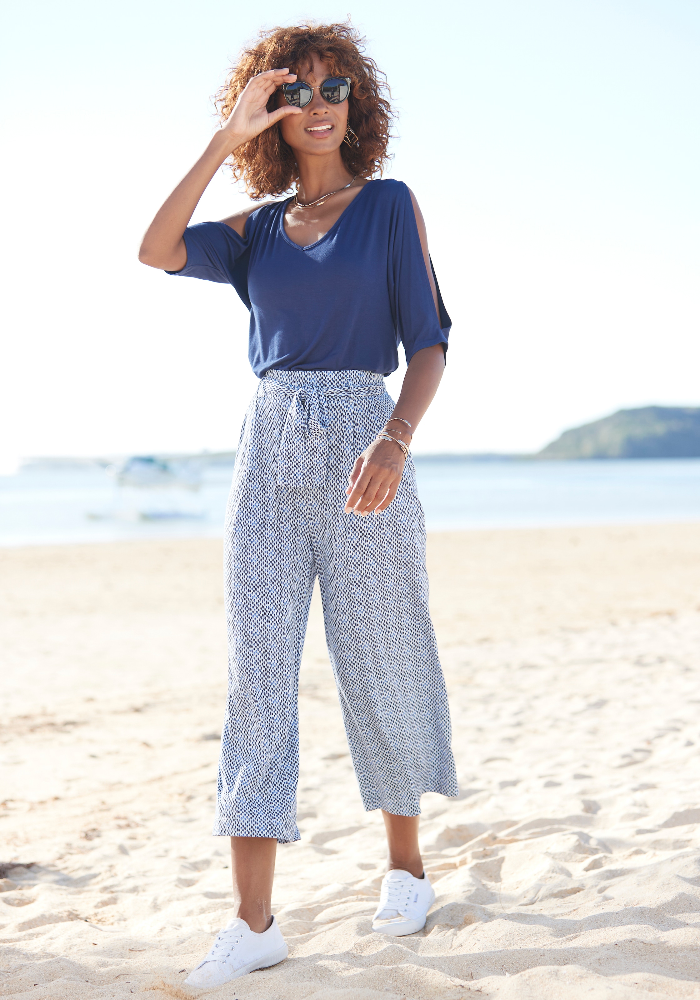 LASCANA Culotte, (mit Bindegürtel), und Tupfenprint, leicht und elastisch,  Jerseyhose, Sommerhose online kaufen